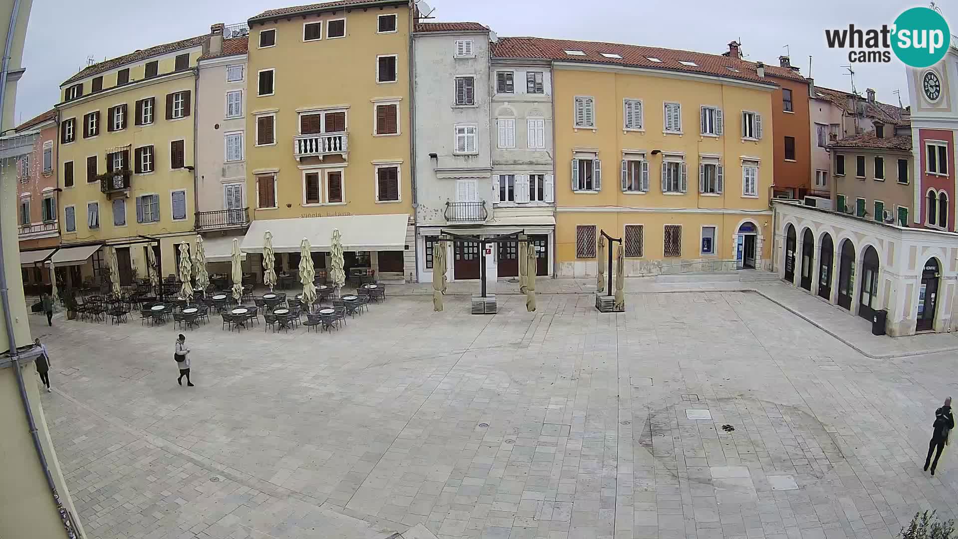 Spletna kamera Rovinj Center – Glavni trg