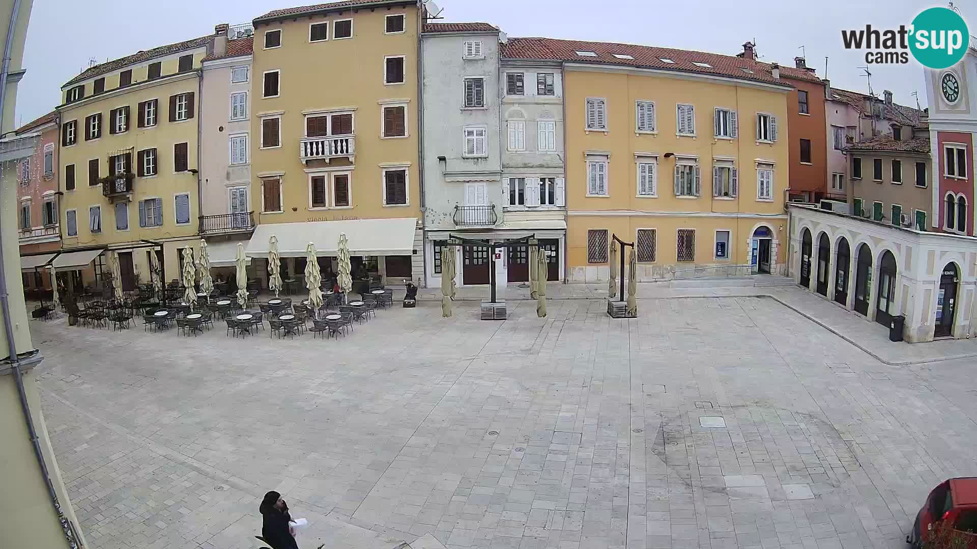Spletna kamera Rovinj Center – Glavni trg