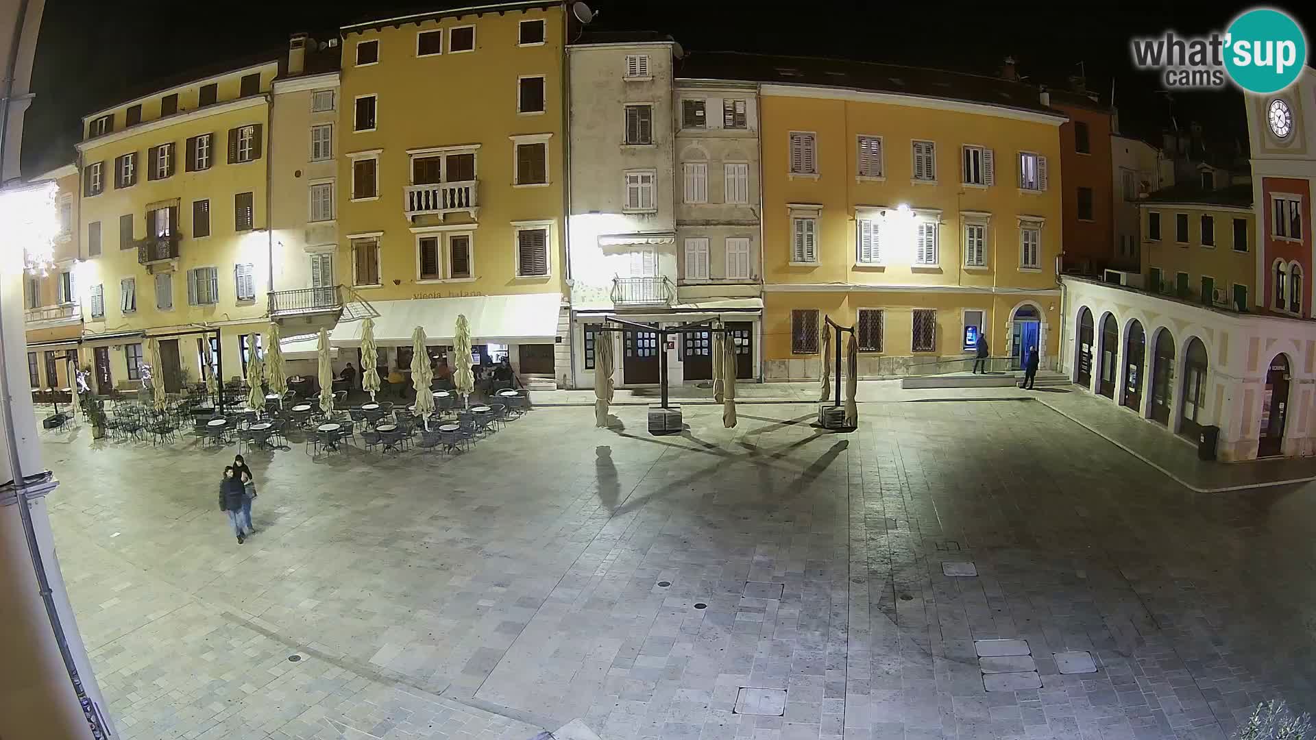 Spletna kamera Rovinj Center – Glavni trg