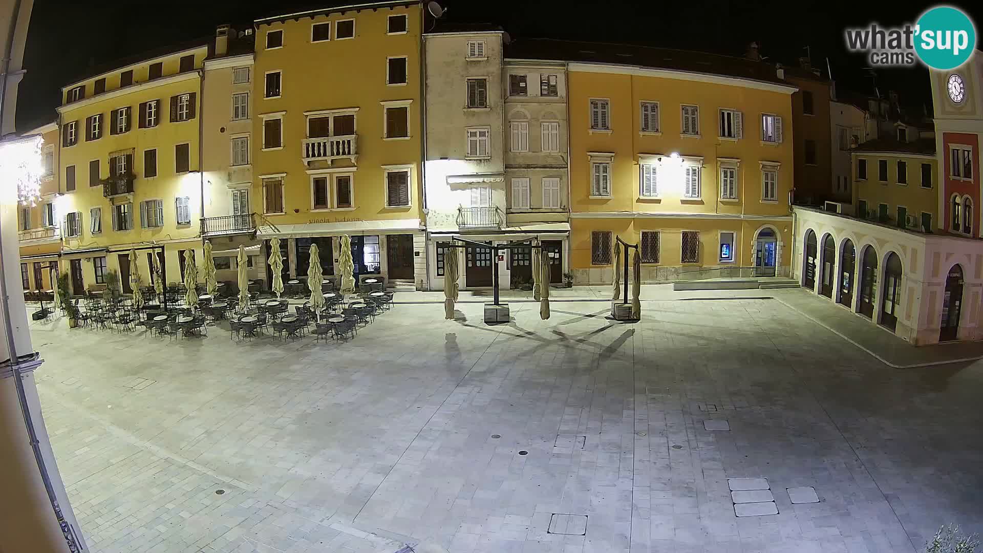 Spletna kamera Rovinj Center – Glavni trg