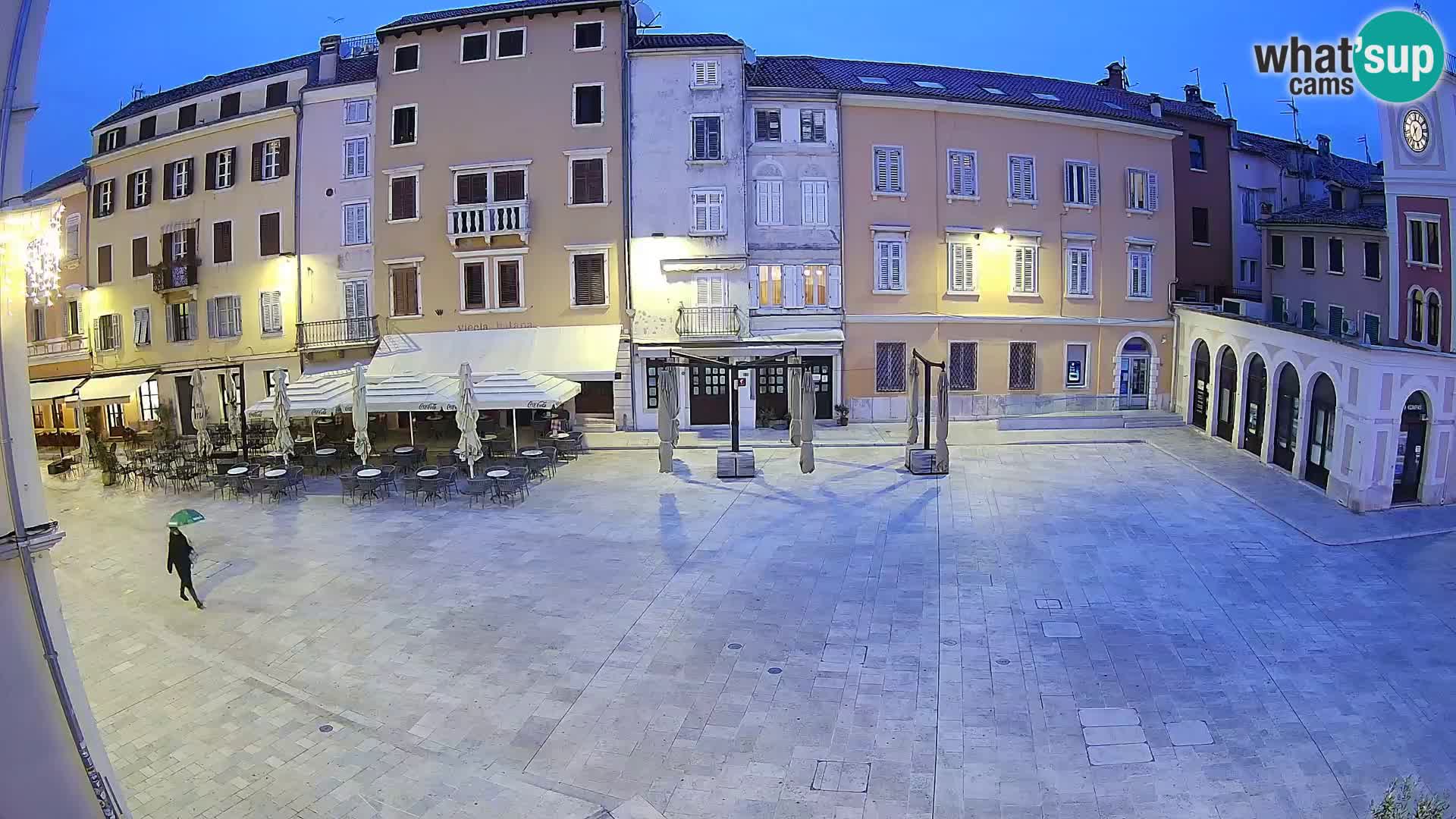 Spletna kamera Rovinj Center – Glavni trg