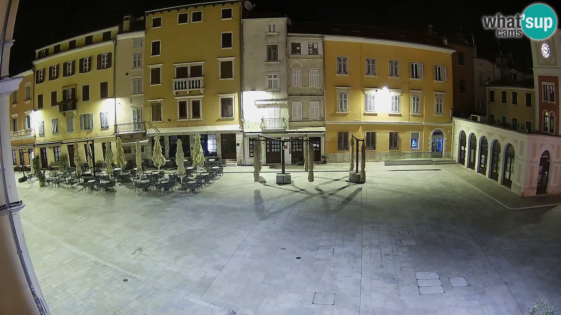 Spletna kamera Rovinj Center – Glavni trg