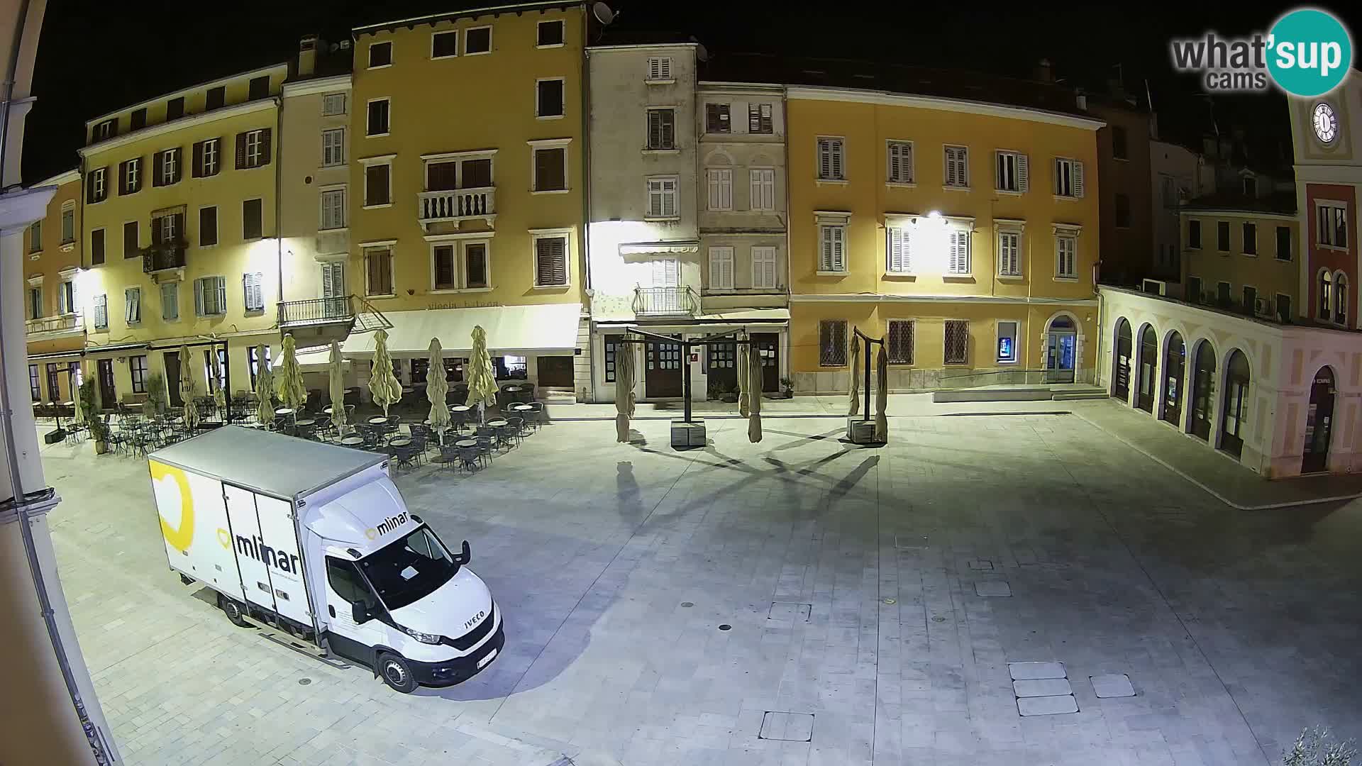 Spletna kamera Rovinj Center – Glavni trg