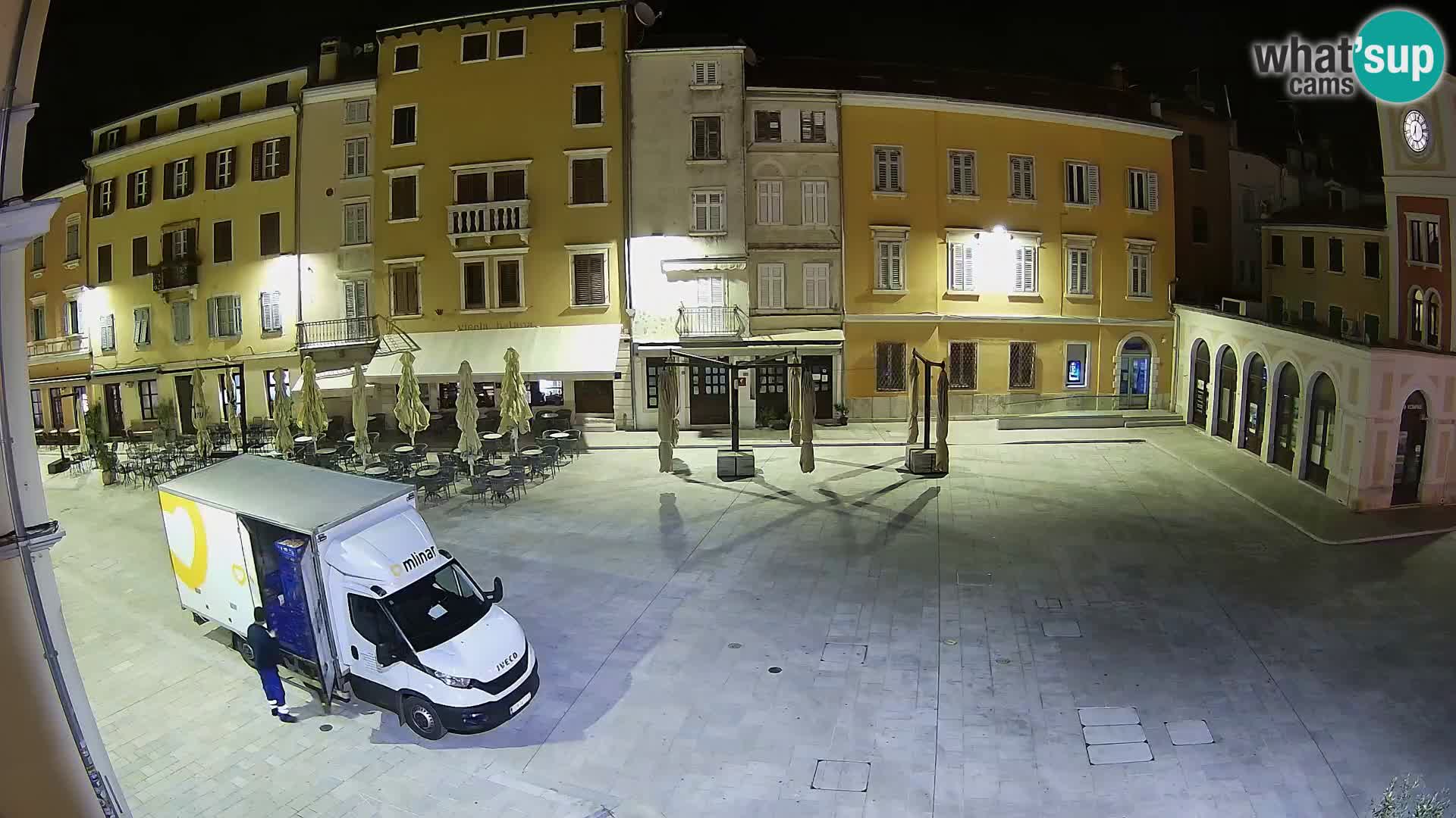 Spletna kamera Rovinj Center – Glavni trg