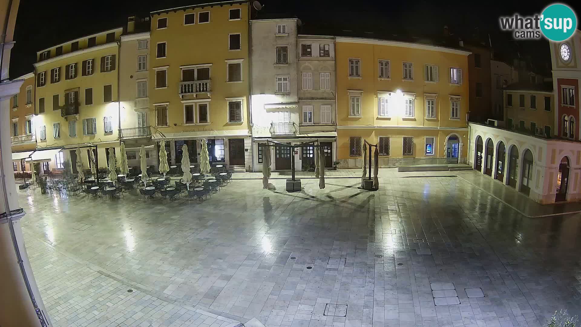 Spletna kamera Rovinj Center – Glavni trg