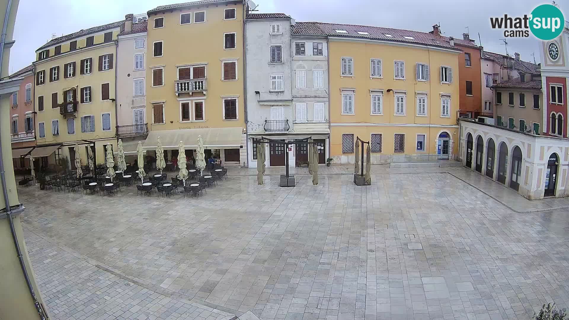 Spletna kamera Rovinj Center – Glavni trg