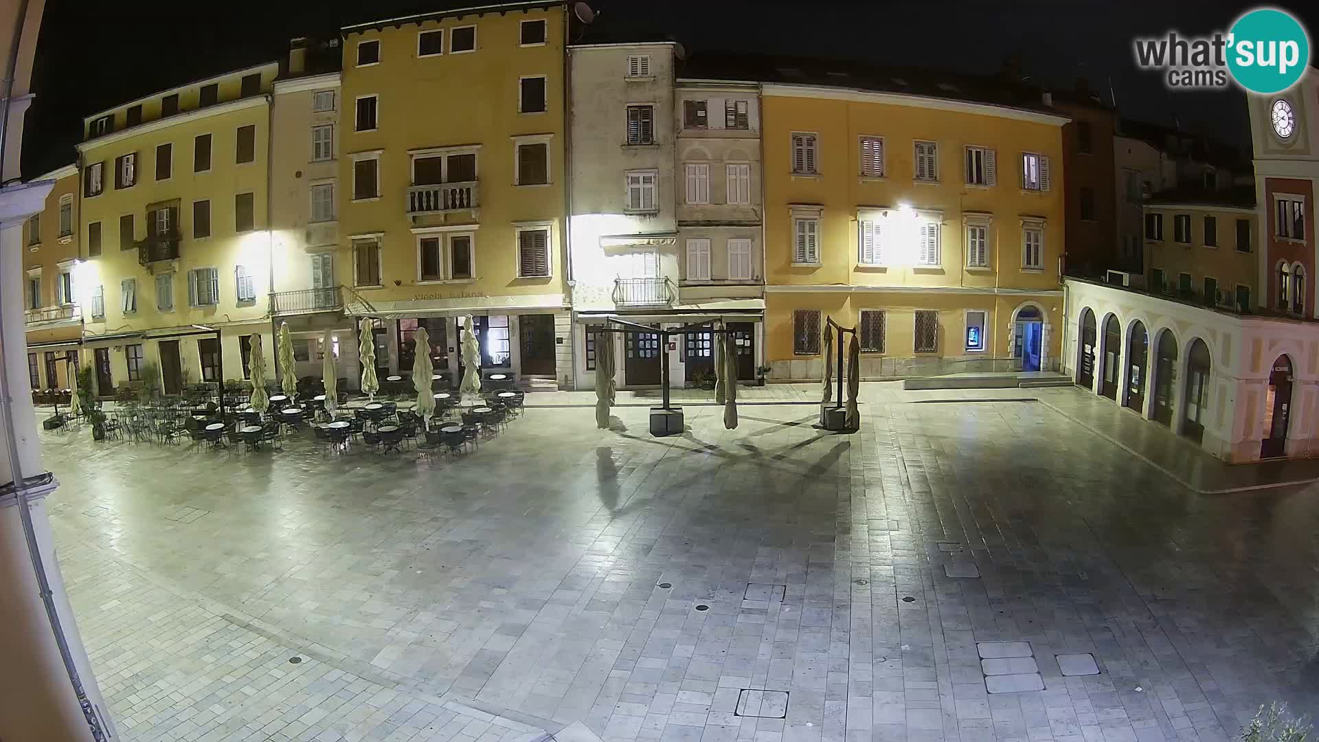 Spletna kamera Rovinj Center – Glavni trg