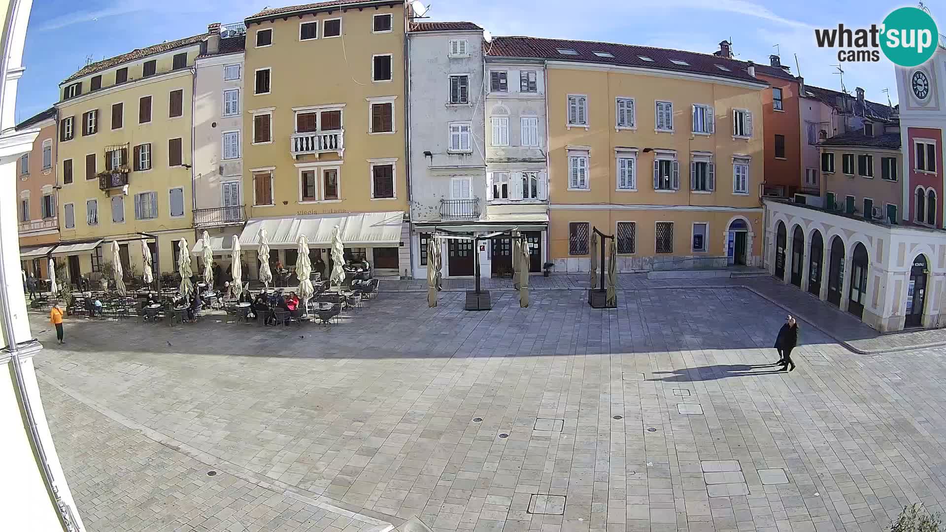 Spletna kamera Rovinj Center – Glavni trg