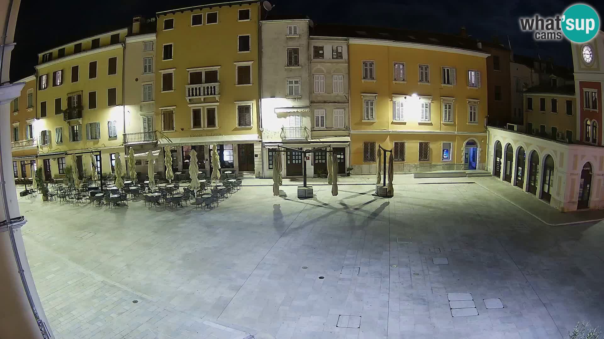 Spletna kamera Rovinj Center – Glavni trg