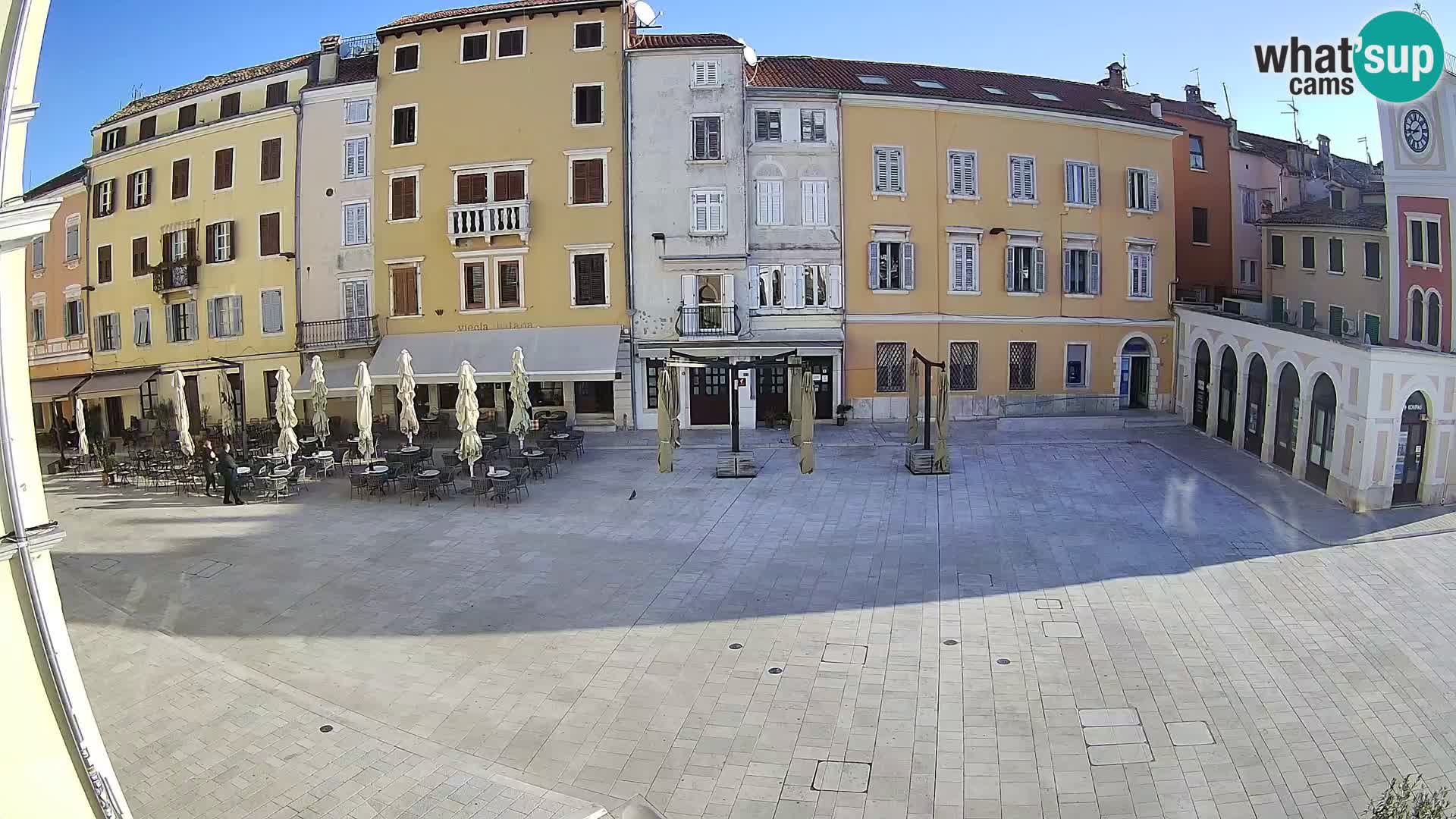 Spletna kamera Rovinj Center – Glavni trg