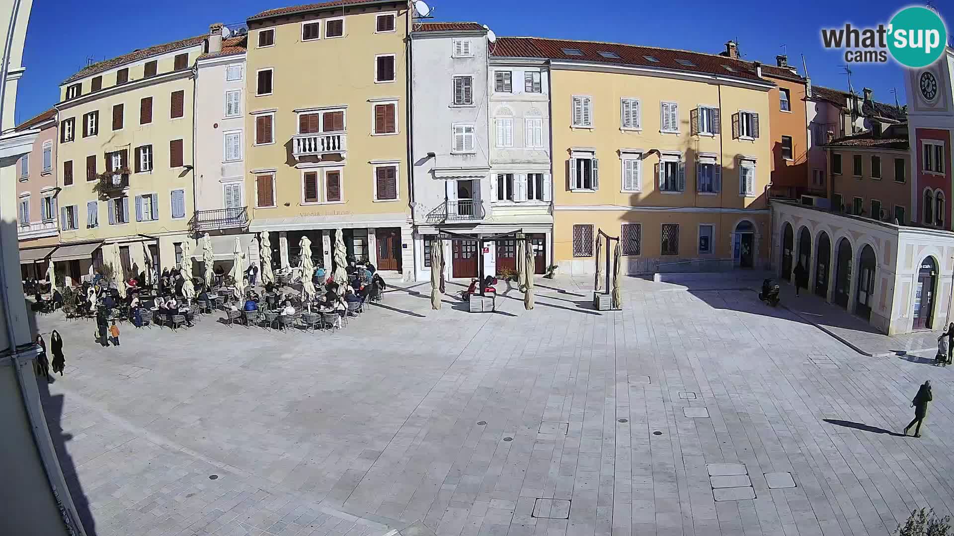 Webcam Rovinj Zentrum – Hauptplatz in Echtzeit