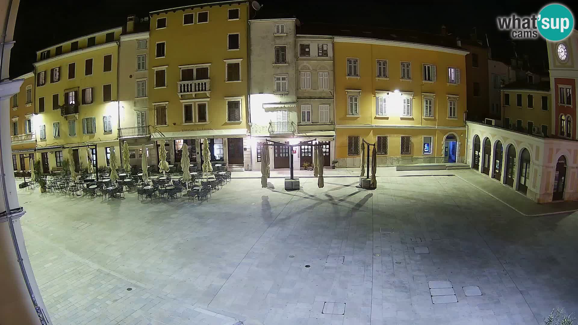 Spletna kamera Rovinj Center – Glavni trg