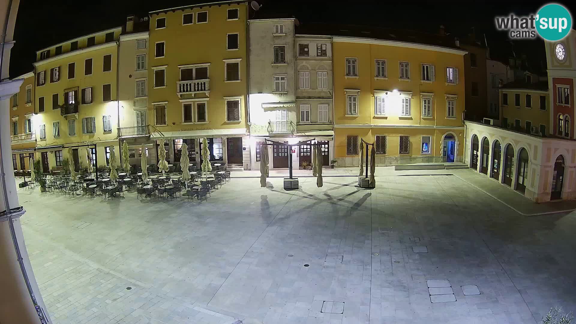 Spletna kamera Rovinj Center – Glavni trg