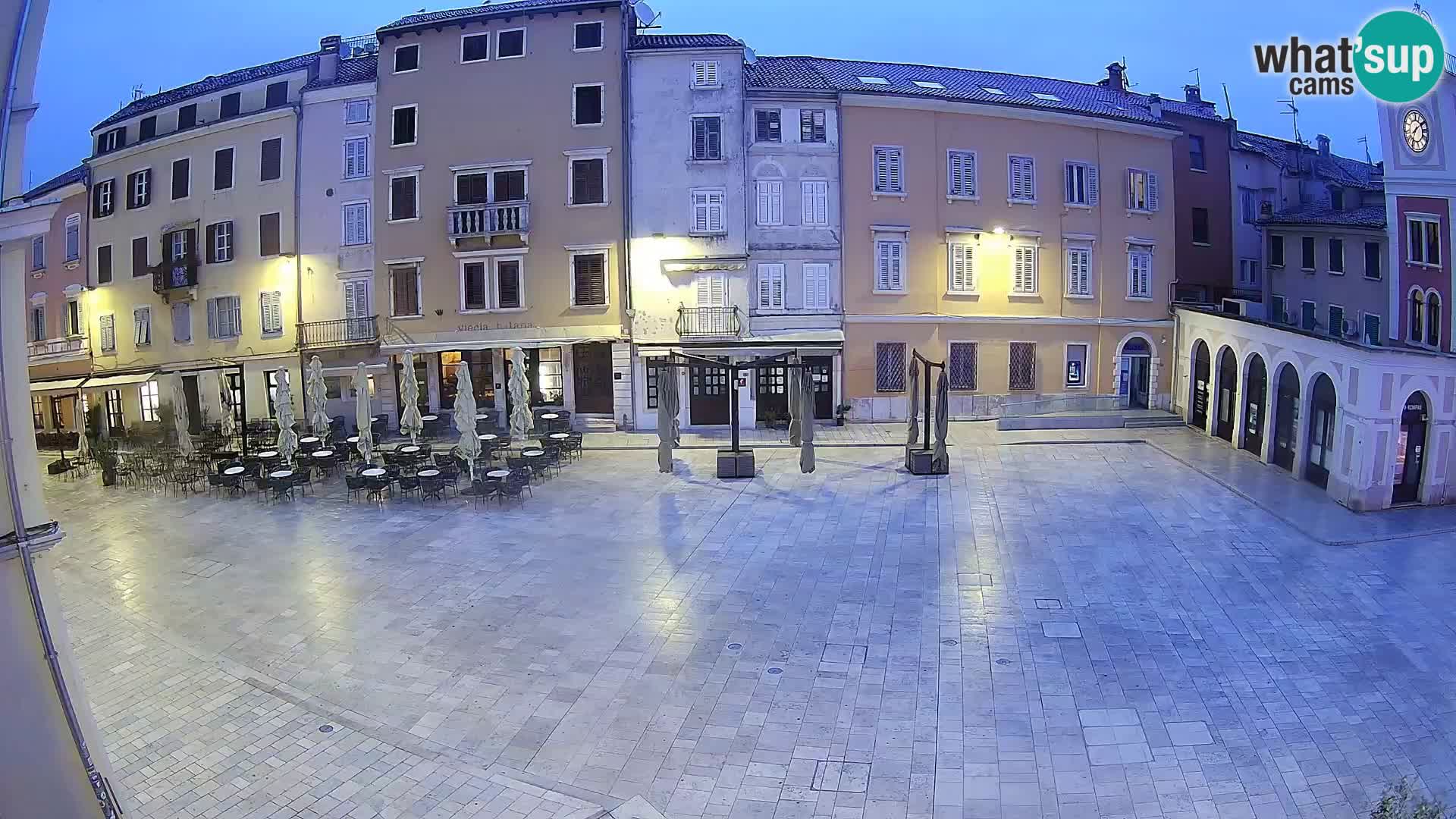 Spletna kamera Rovinj Center – Glavni trg