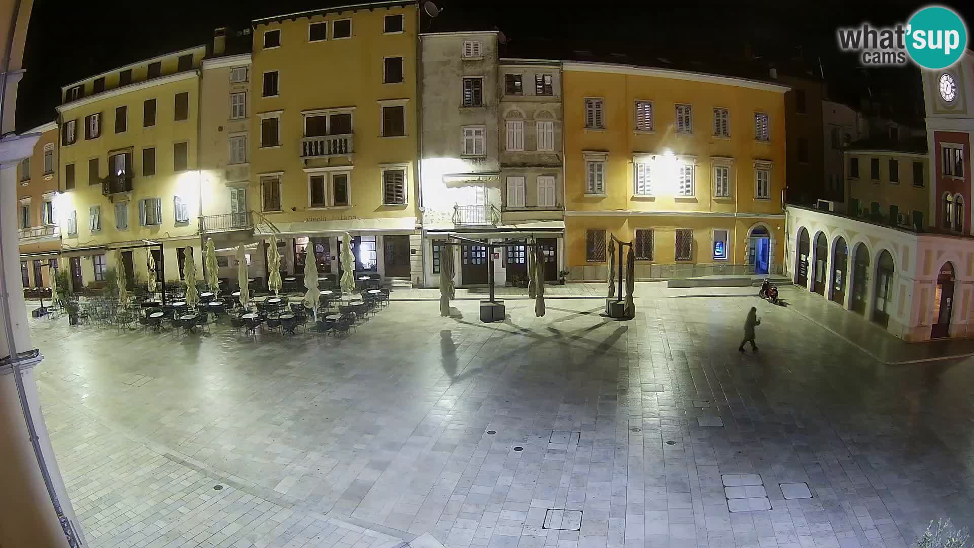 Spletna kamera Rovinj Center – Glavni trg