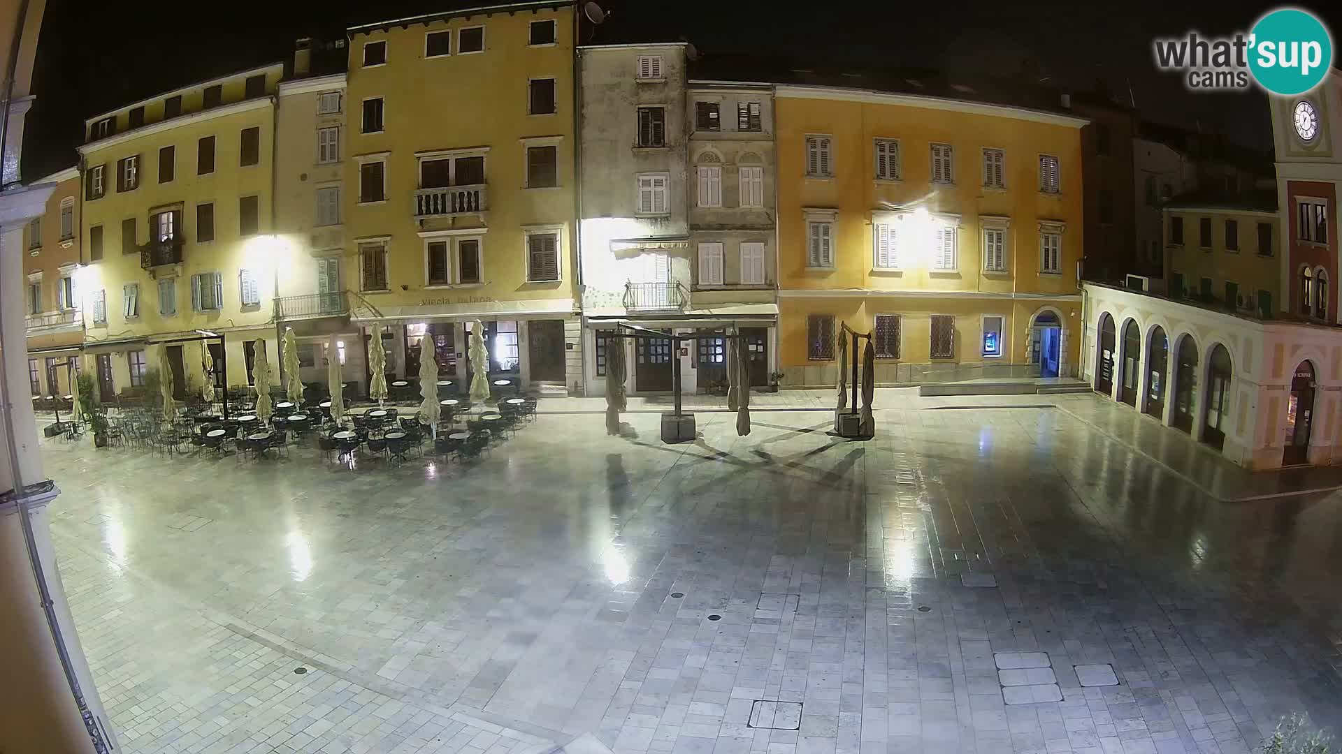 Spletna kamera Rovinj Center – Glavni trg