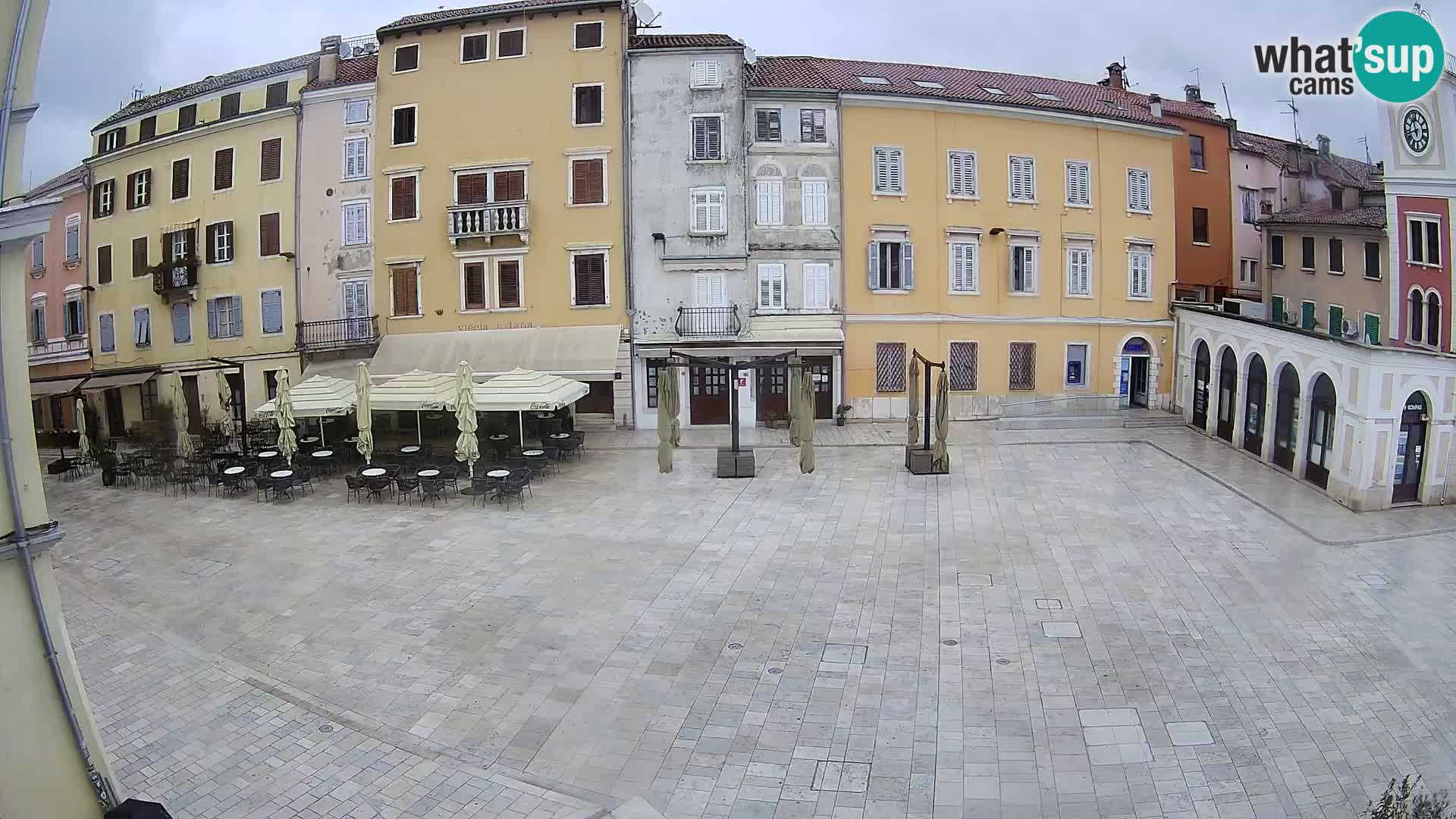 Spletna kamera Rovinj Center – Glavni trg