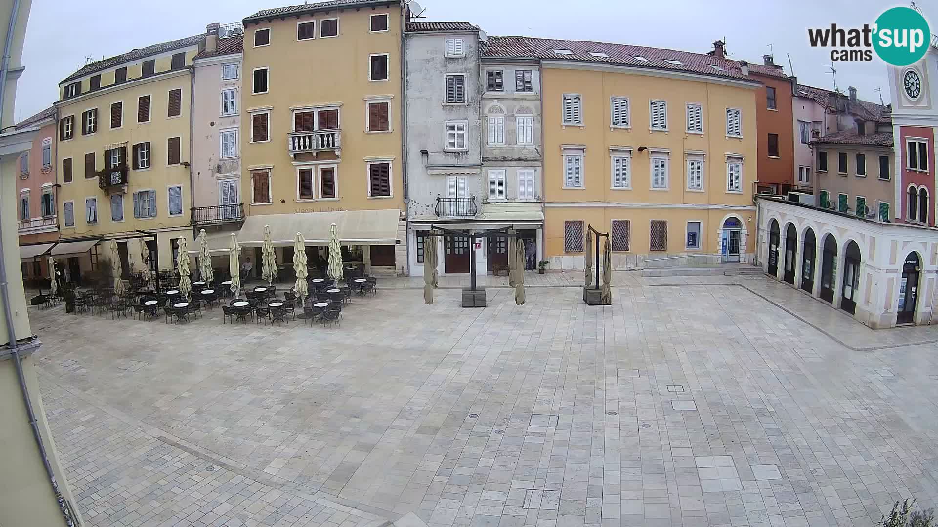 Spletna kamera Rovinj Center – Glavni trg