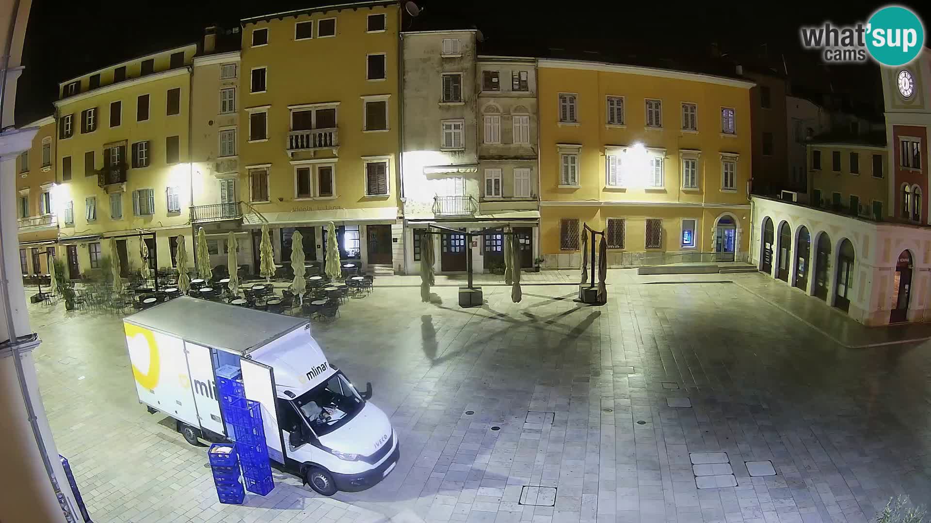 Spletna kamera Rovinj Center – Glavni trg