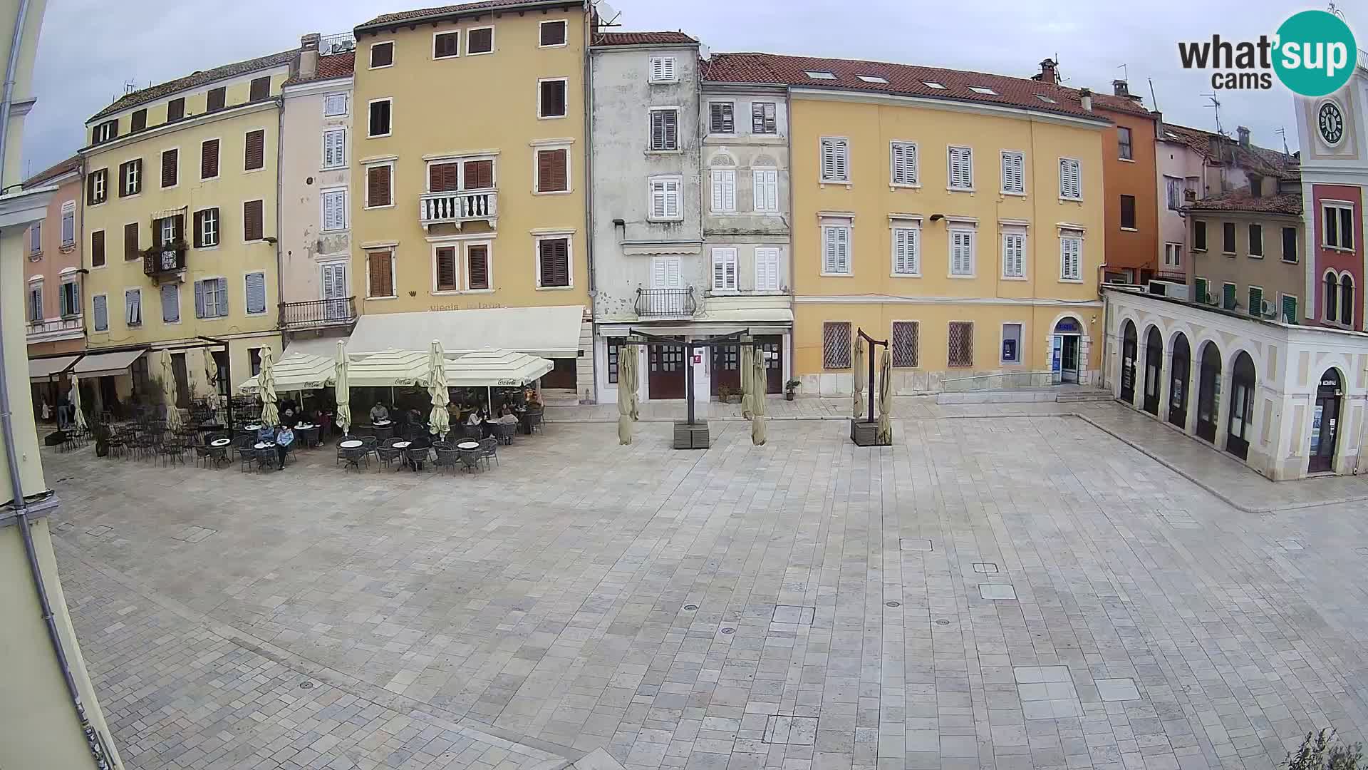 Spletna kamera Rovinj Center – Glavni trg