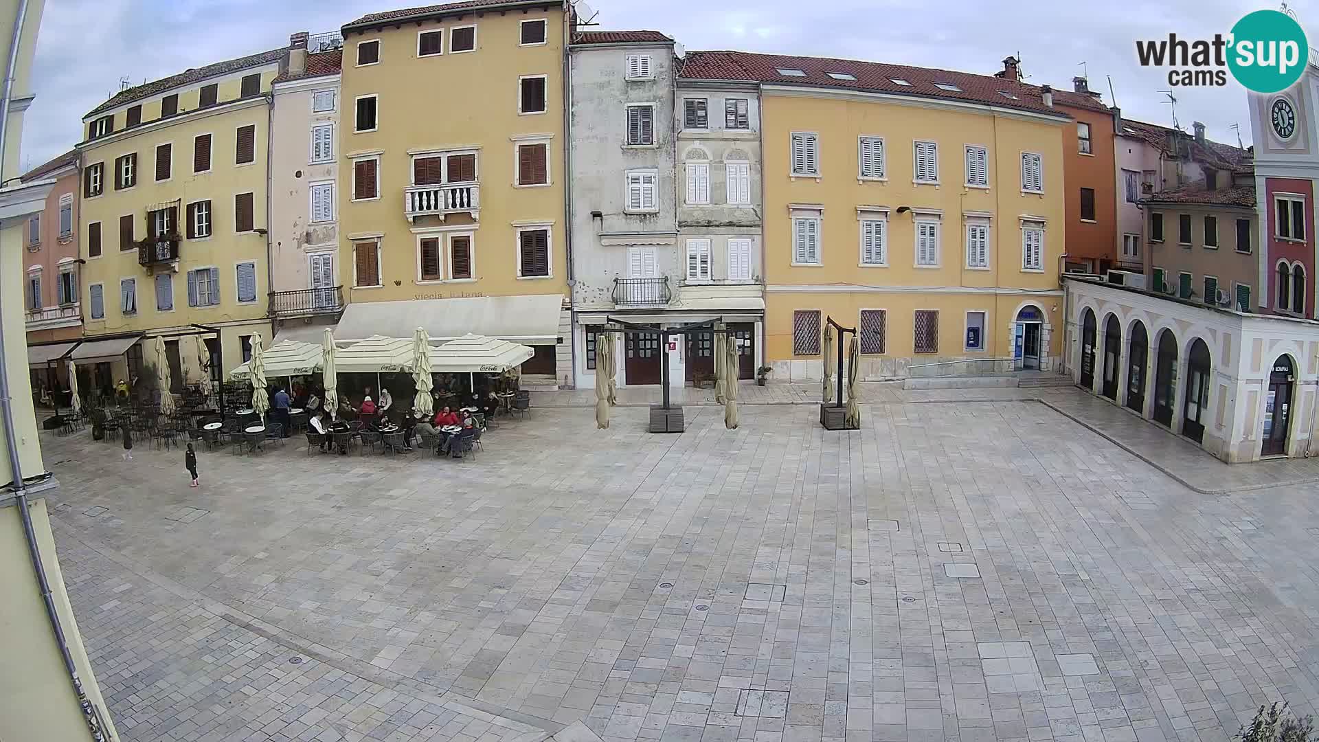 Spletna kamera Rovinj Center – Glavni trg