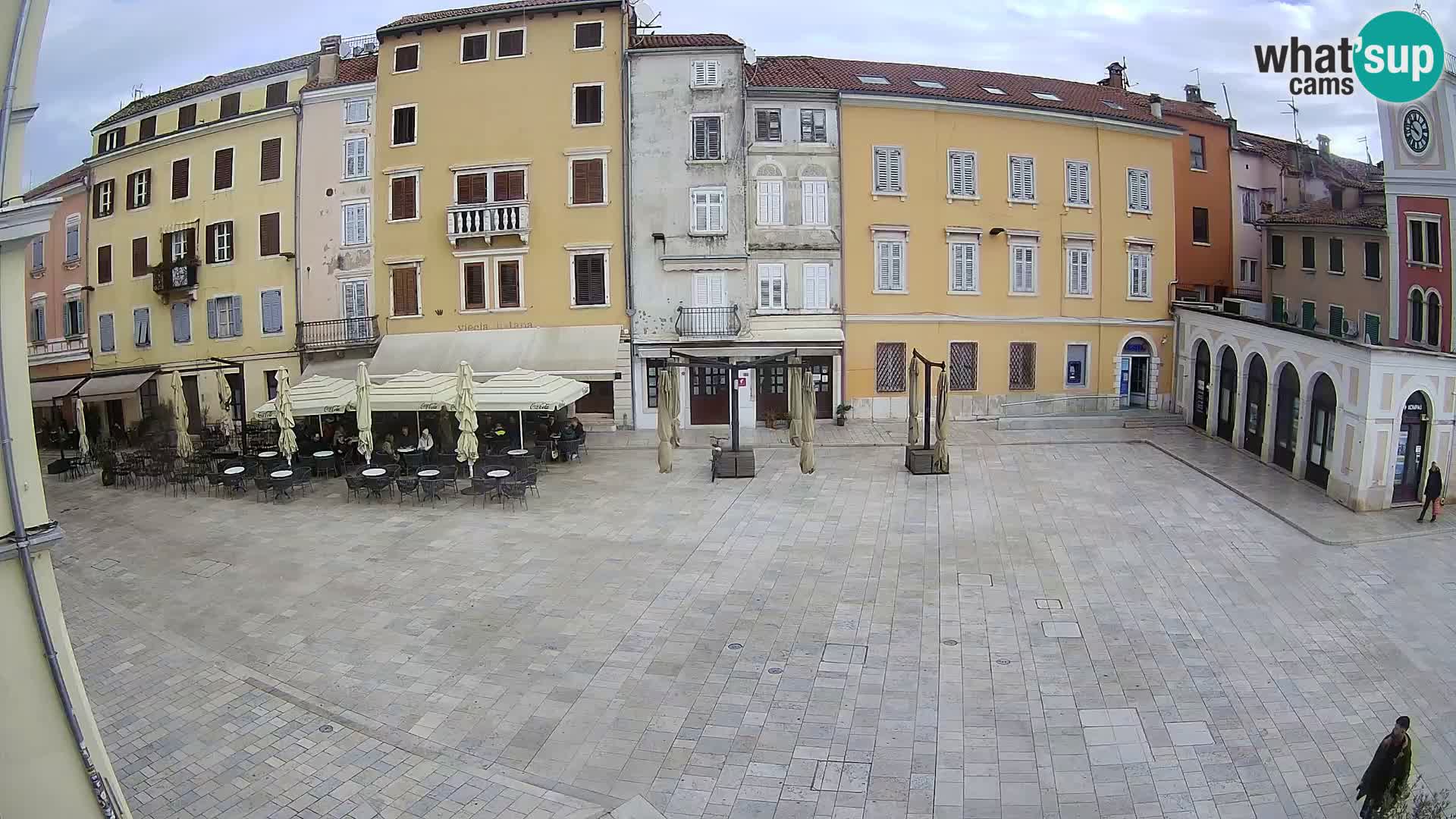 Spletna kamera Rovinj Center – Glavni trg