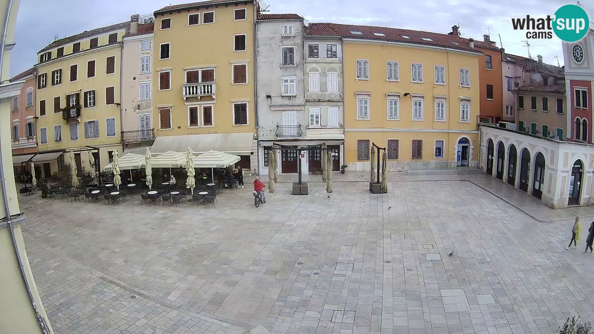 Spletna kamera Rovinj Center – Glavni trg