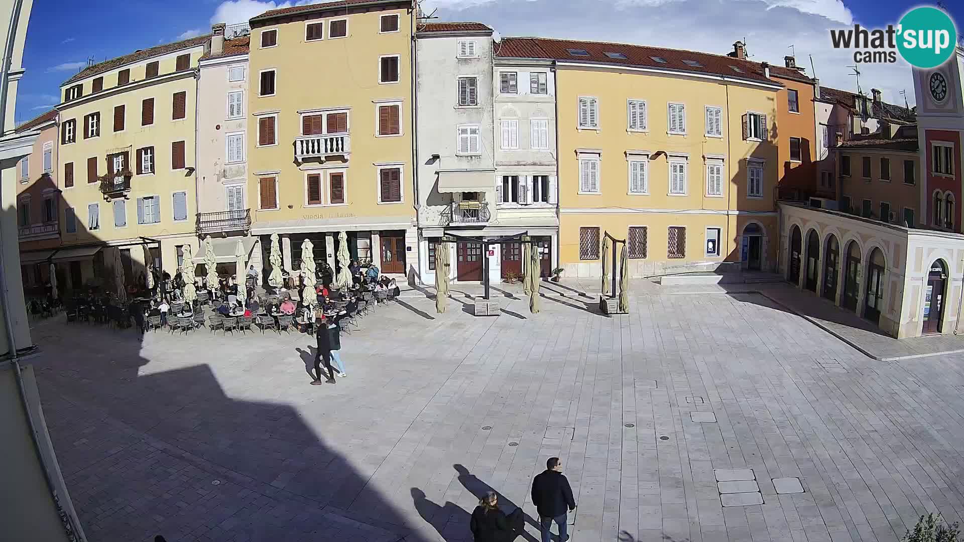 Spletna kamera Rovinj Center – Glavni trg