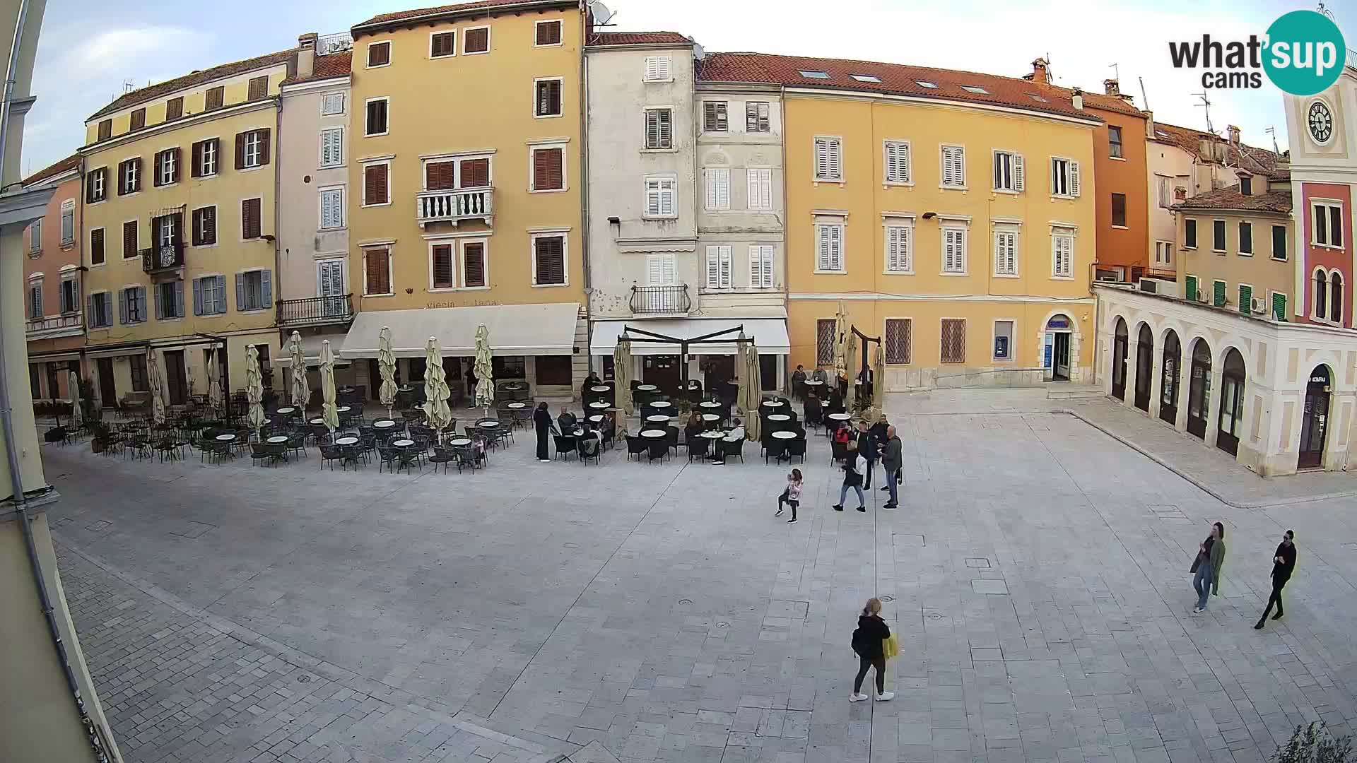 Webcam Rovinj Zentrum – Hauptplatz in Echtzeit