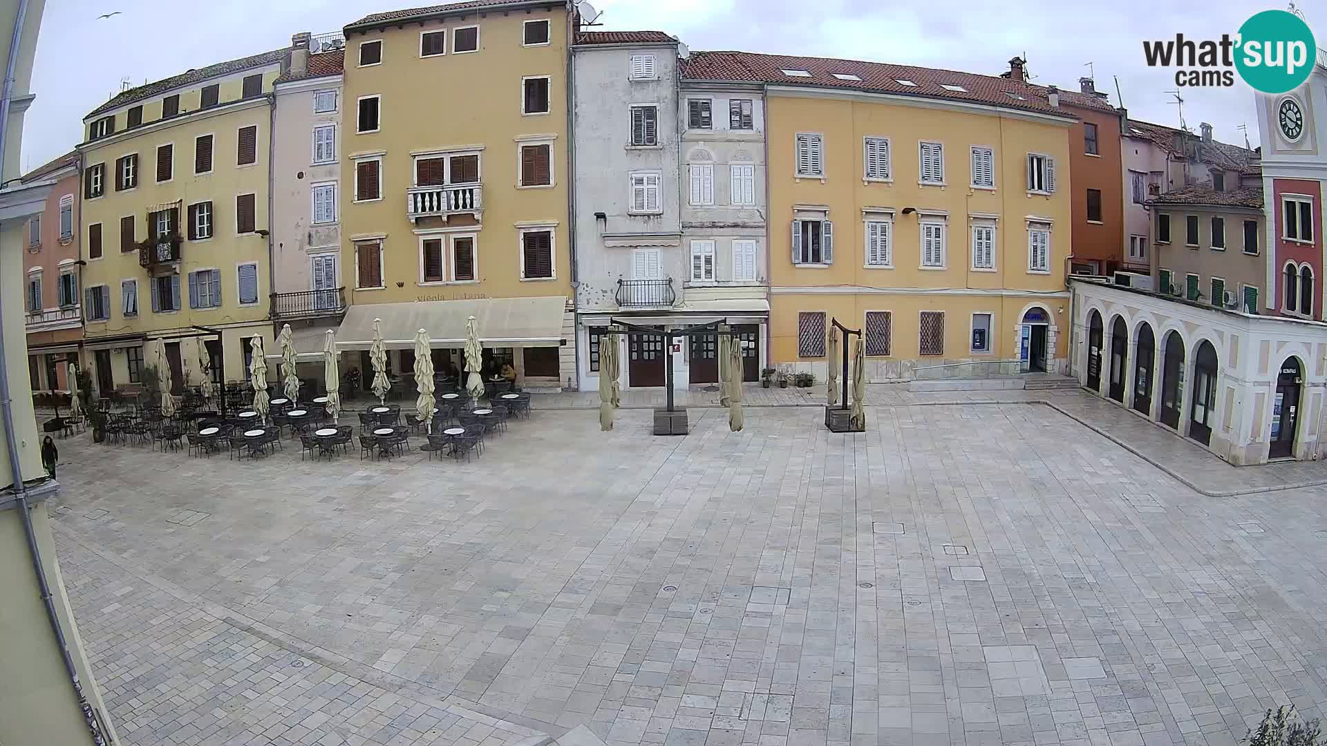 Spletna kamera Rovinj Center – Glavni trg