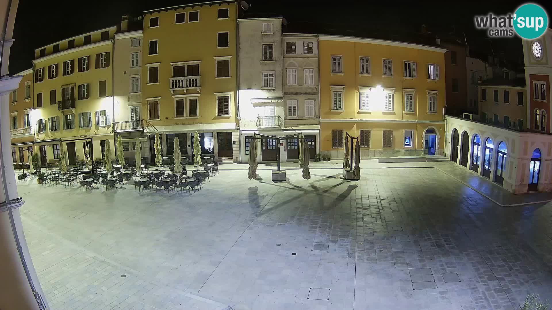 Spletna kamera Rovinj Center – Glavni trg