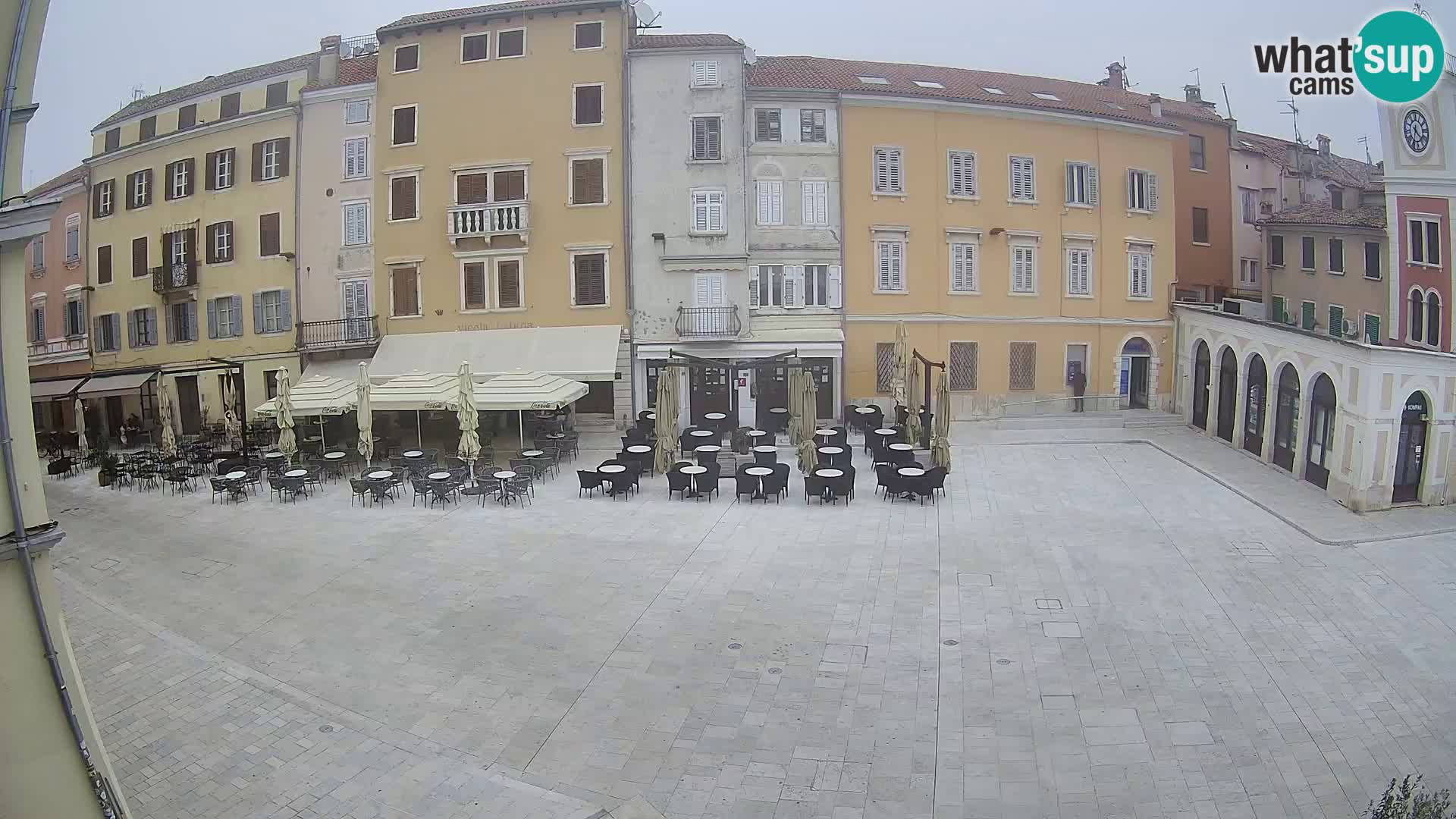 Spletna kamera Rovinj Center – Glavni trg