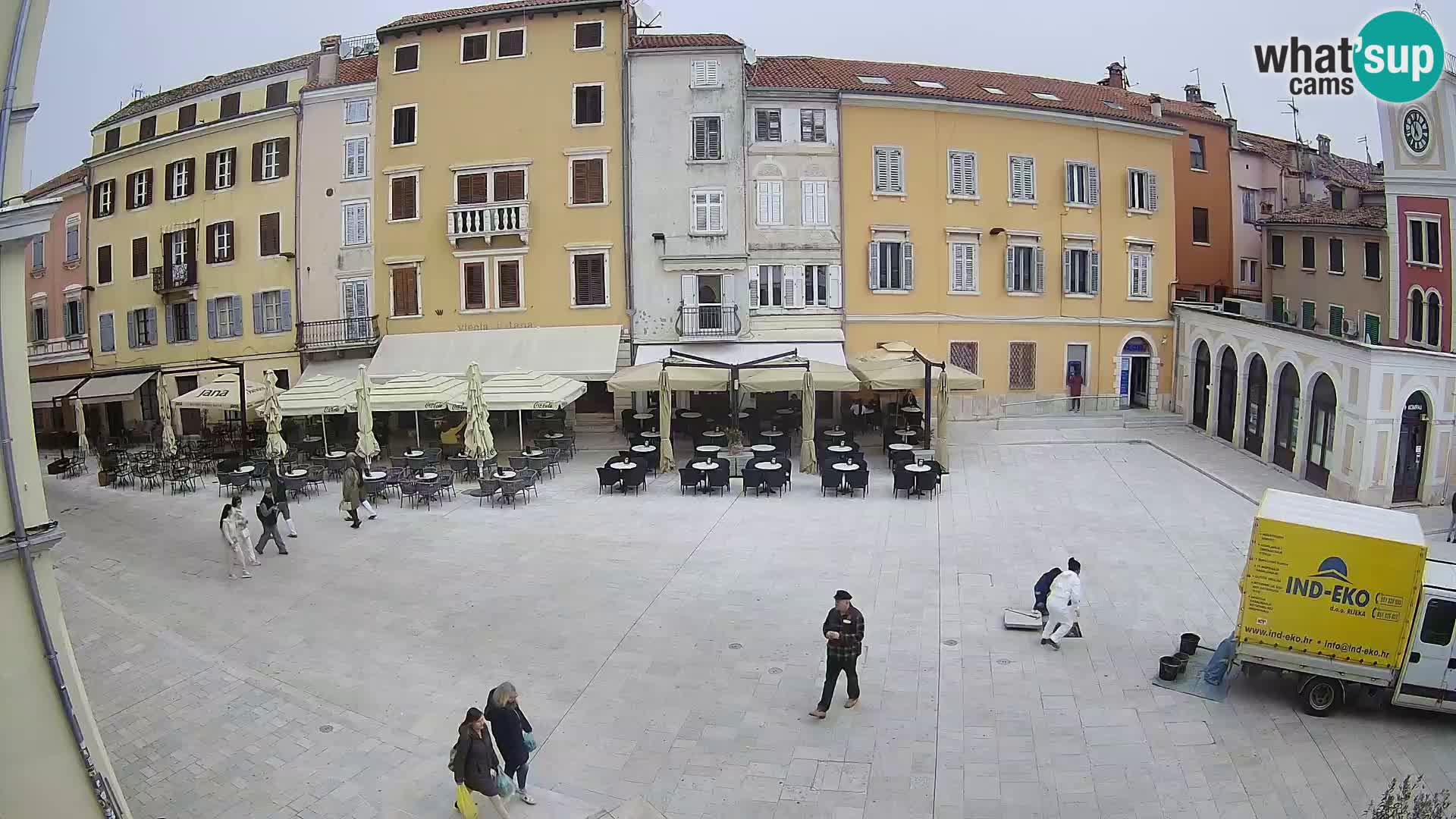 Spletna kamera Rovinj Center – Glavni trg