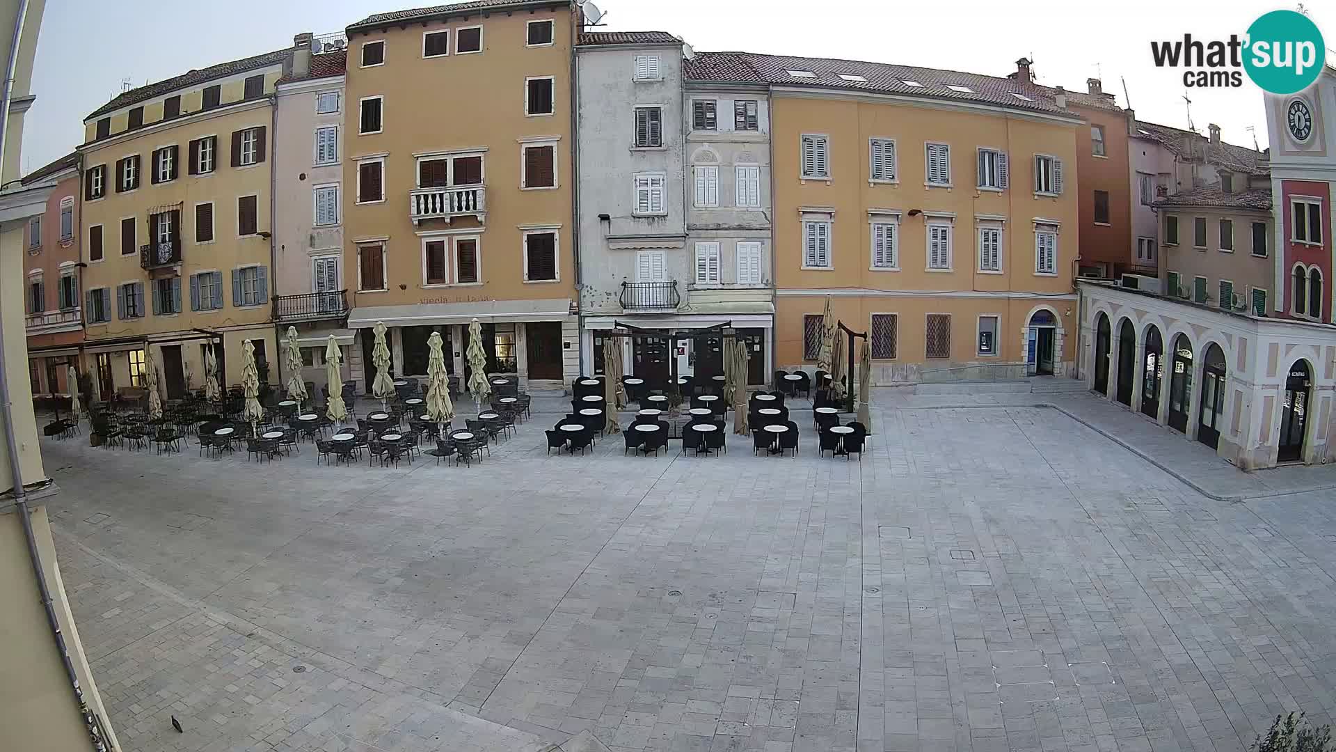 Spletna kamera Rovinj Center – Glavni trg