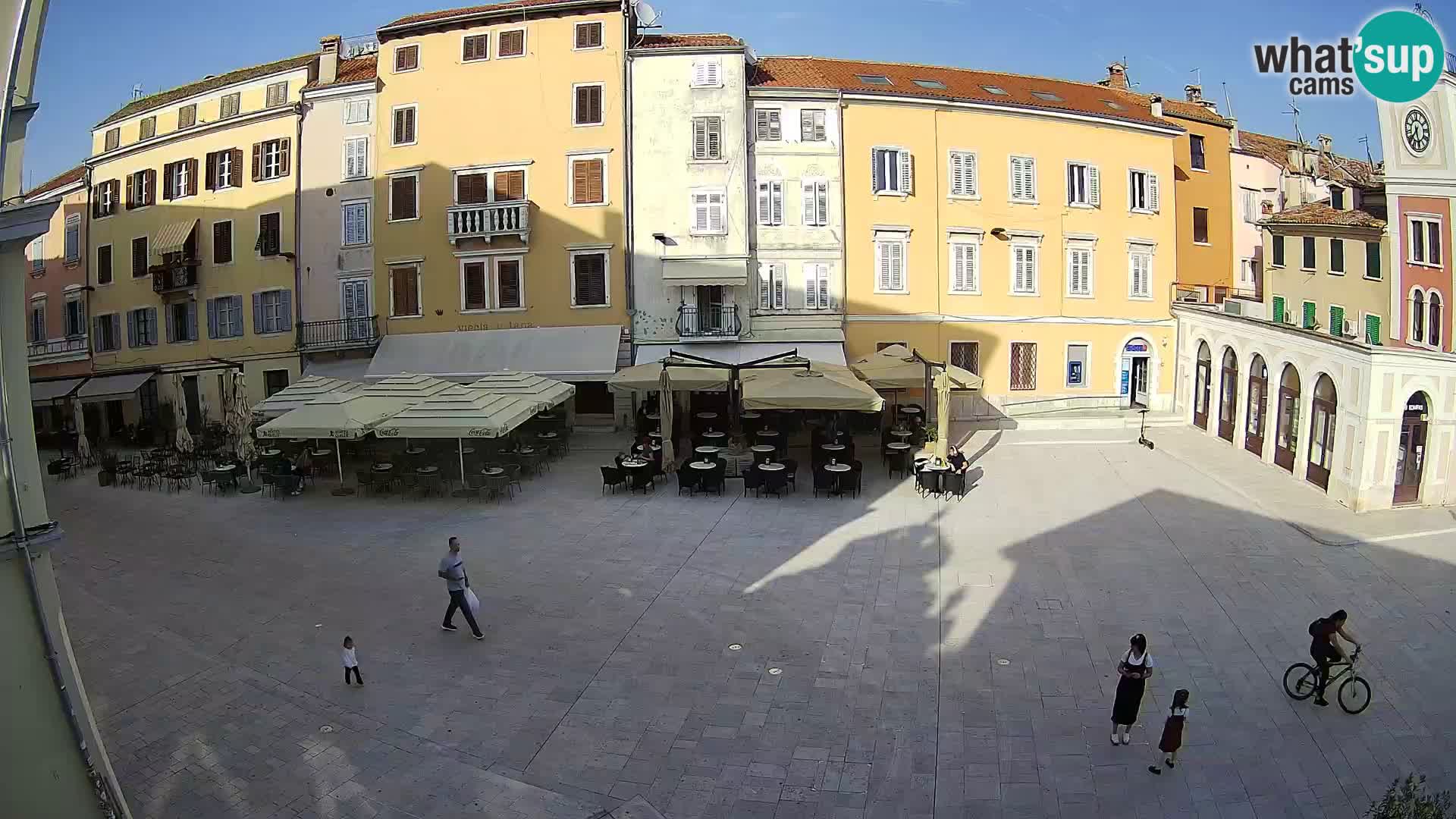 Spletna kamera Rovinj Center – Glavni trg