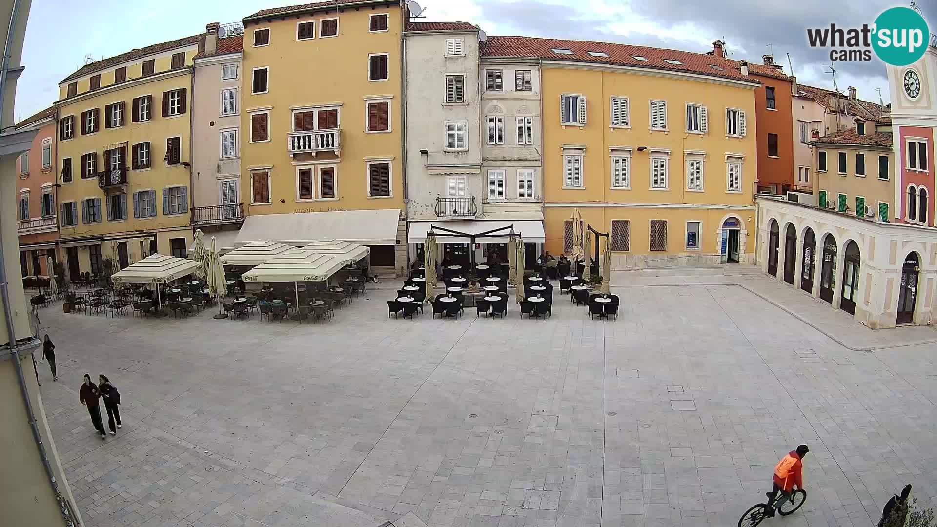 Spletna kamera Rovinj Center – Glavni trg