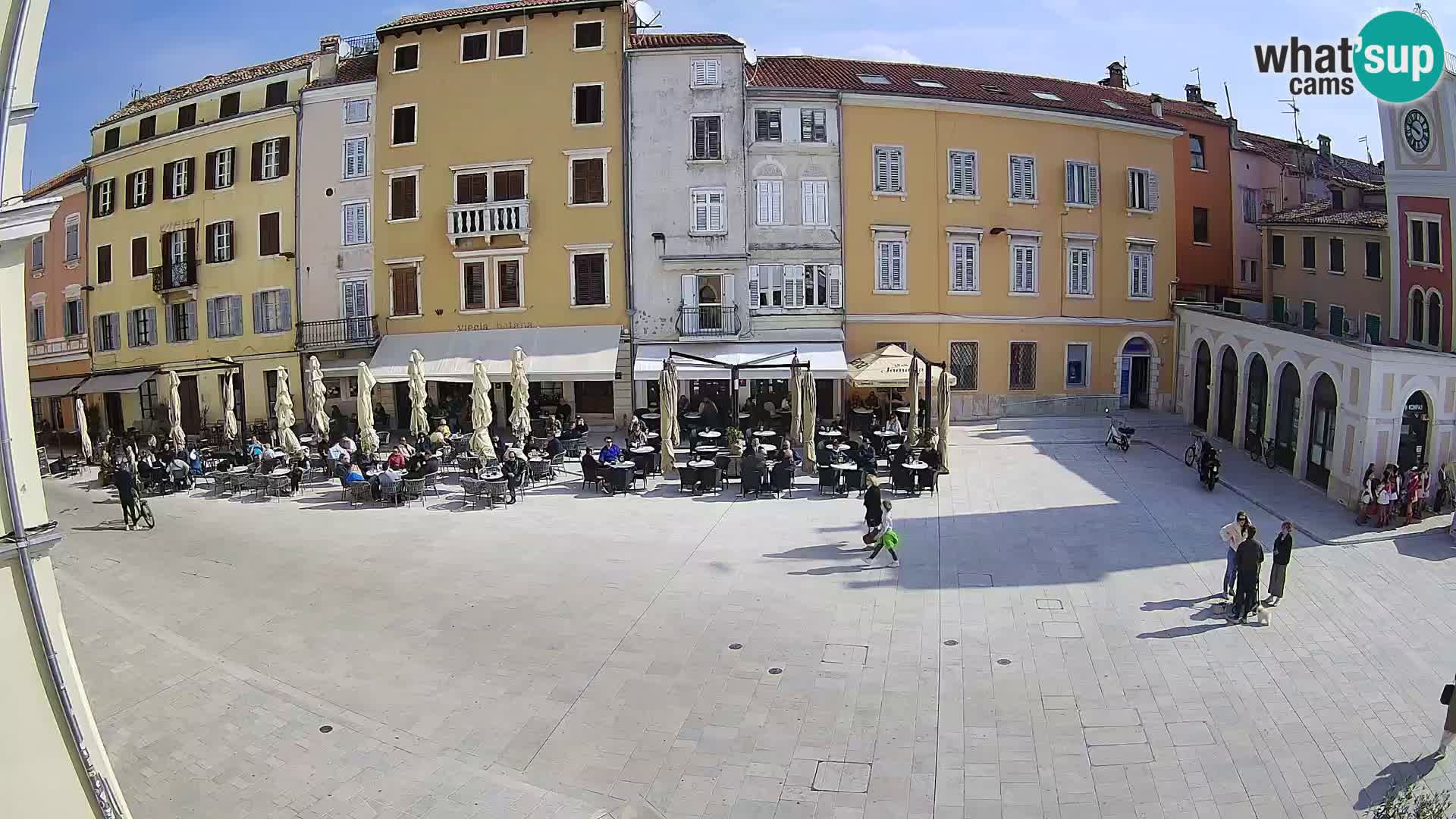 Spletna kamera Rovinj Center – Glavni trg