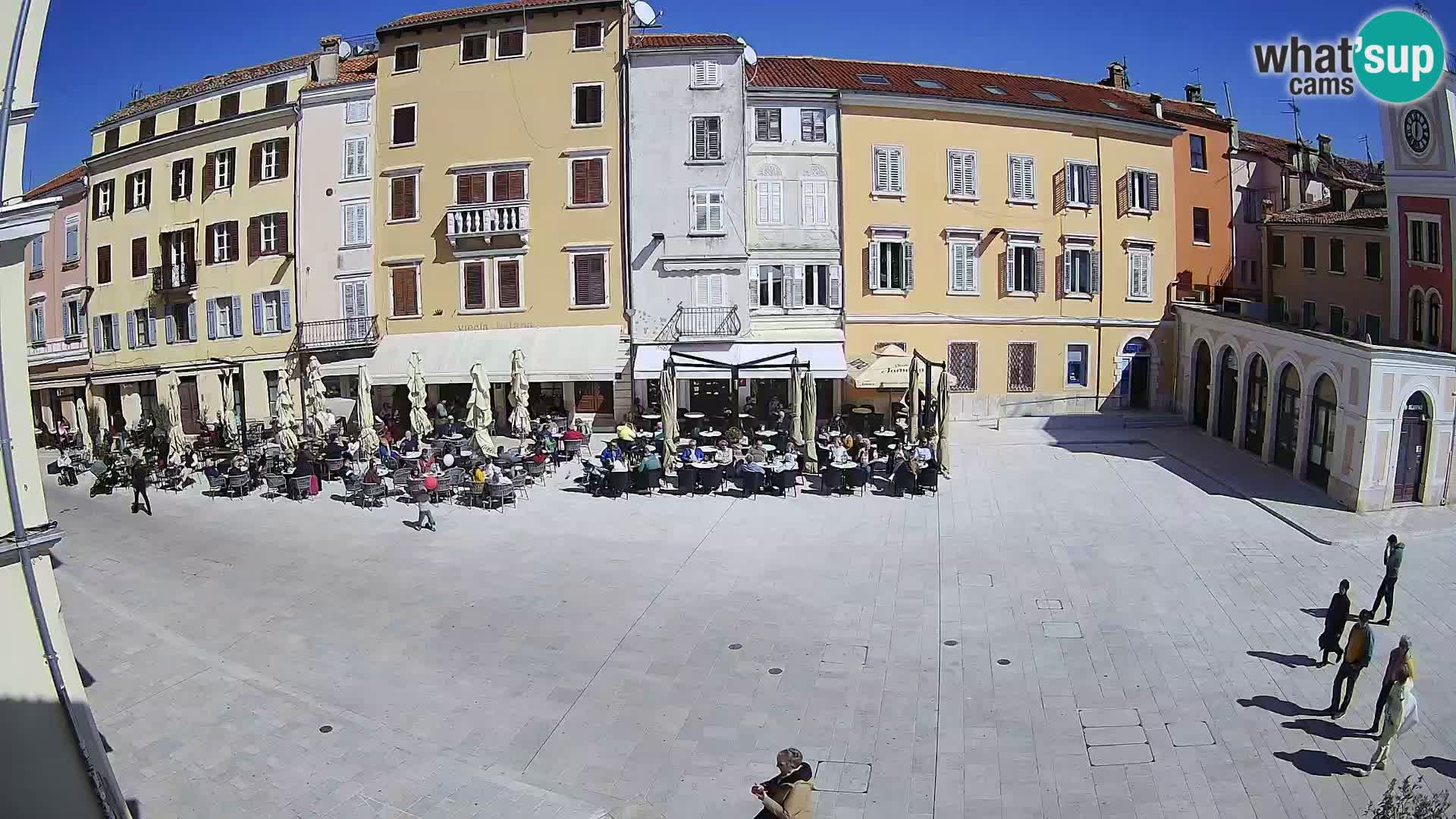 Spletna kamera Rovinj Center – Glavni trg
