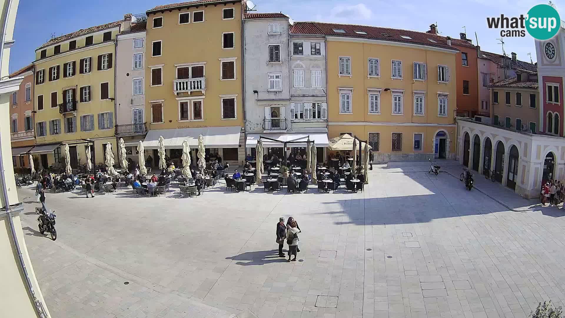 Spletna kamera Rovinj Center – Glavni trg