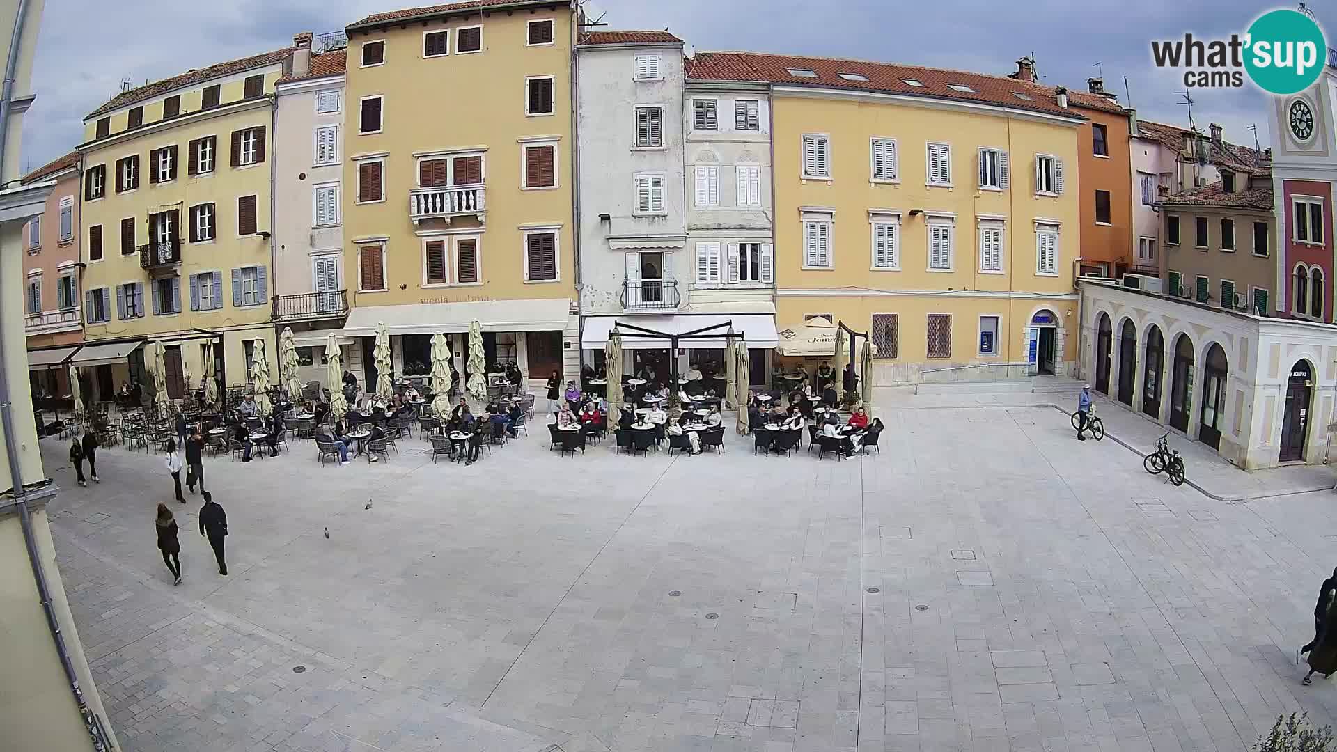 Spletna kamera Rovinj Center – Glavni trg
