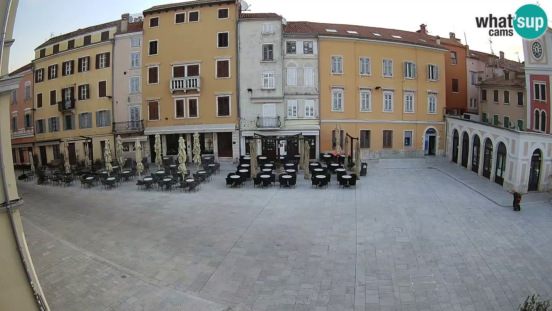 Webcam Rovinj Zentrum – Hauptplatz in Echtzeit