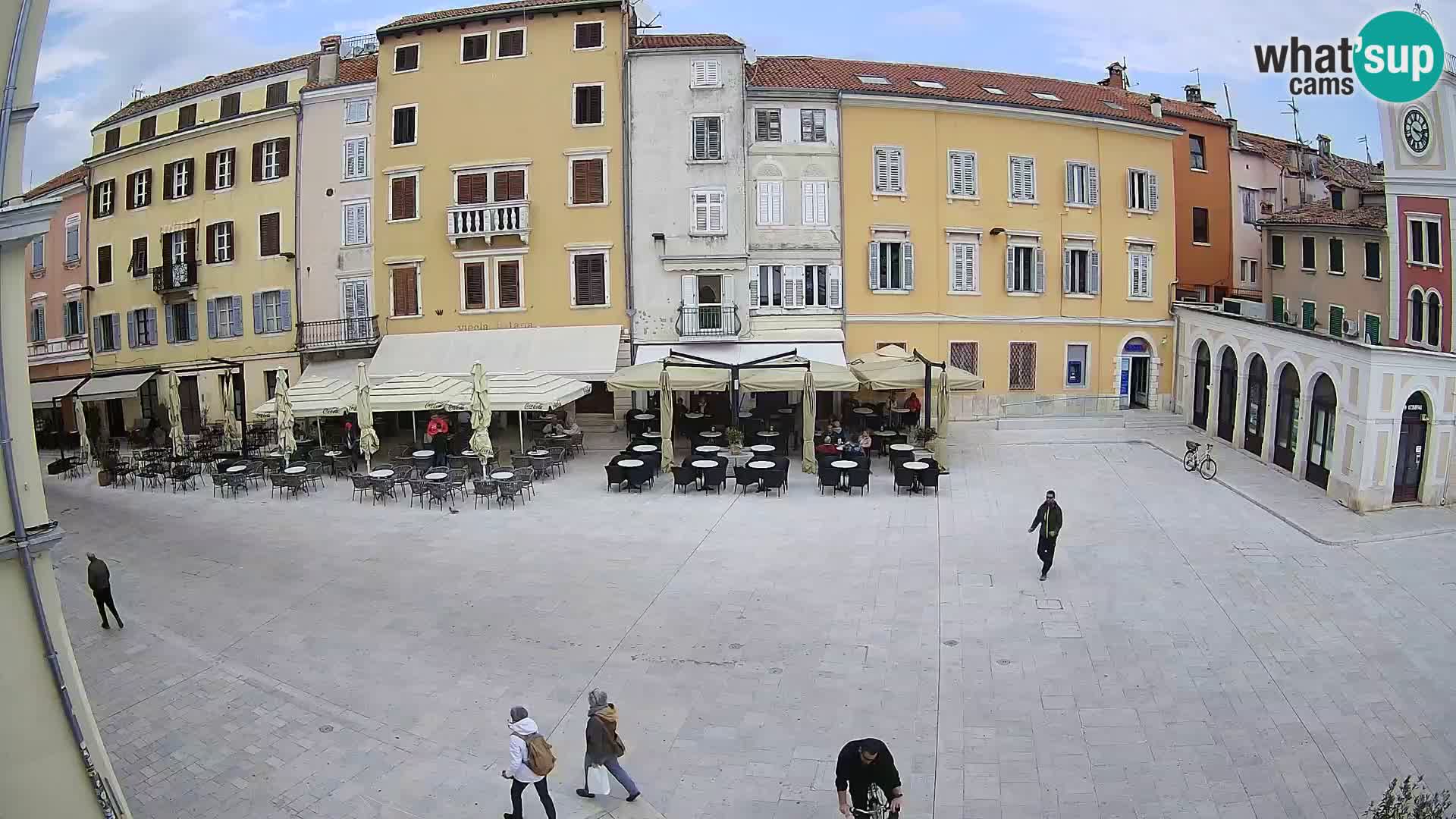 Spletna kamera Rovinj Center – Glavni trg