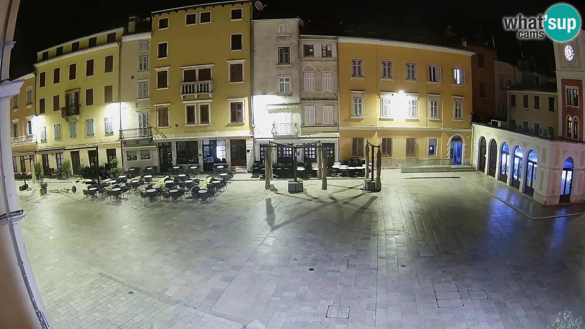 Spletna kamera Rovinj Center – Glavni trg