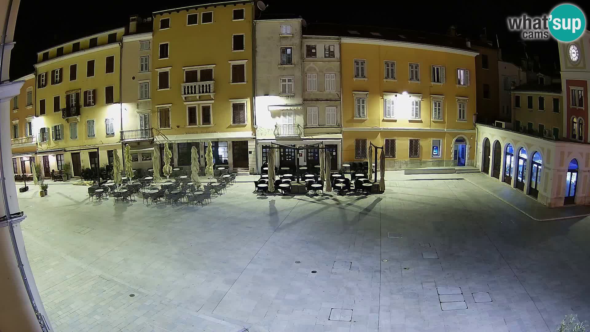 Spletna kamera Rovinj Center – Glavni trg