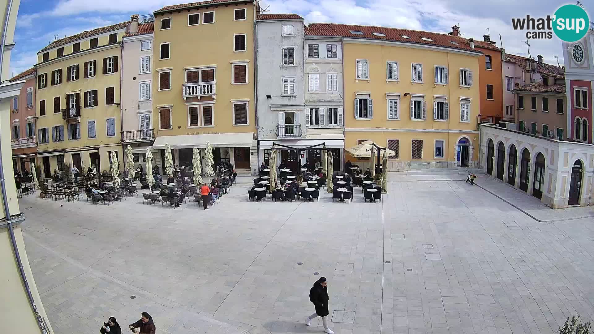 Spletna kamera Rovinj Center – Glavni trg