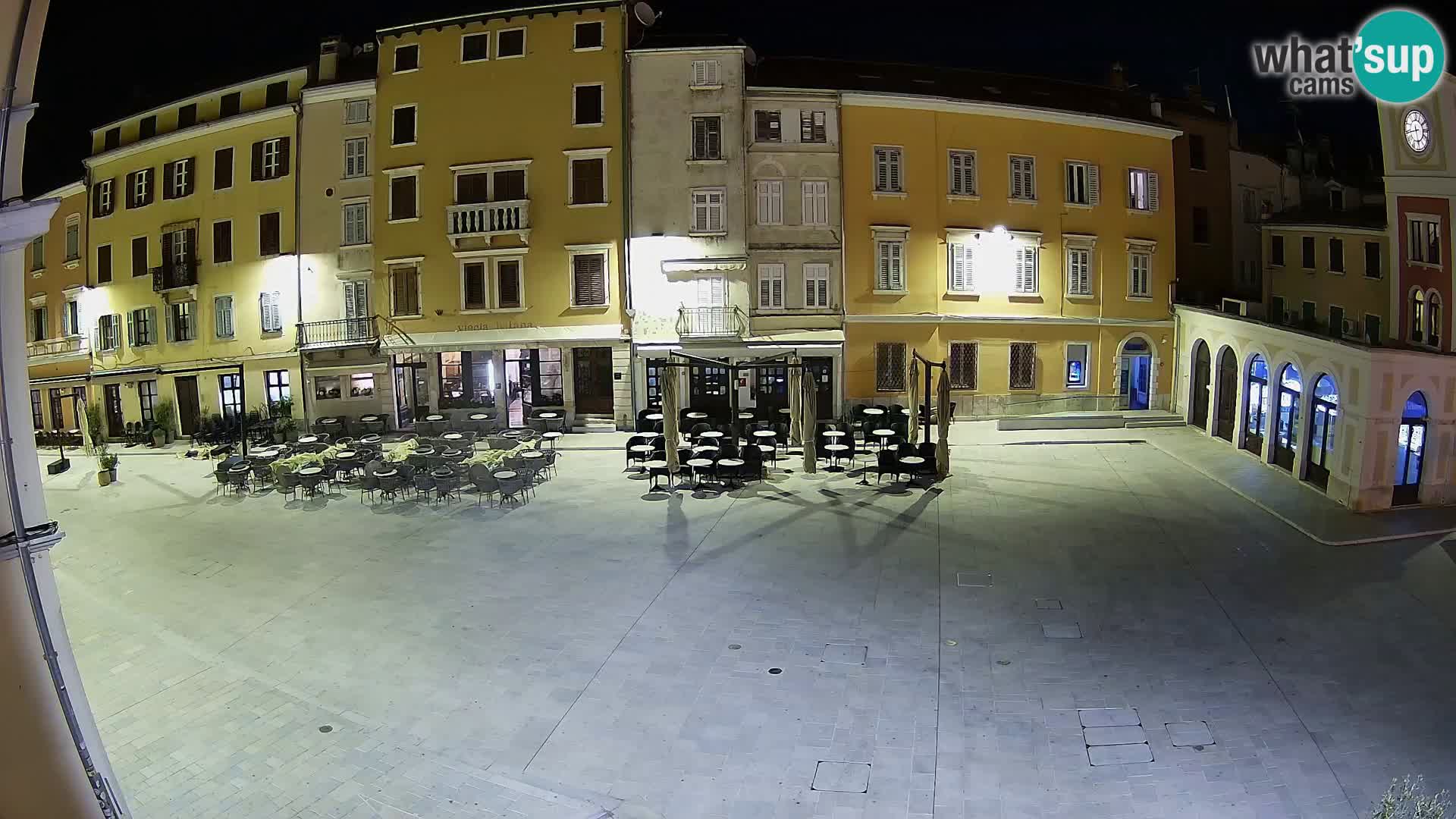Spletna kamera Rovinj Center – Glavni trg