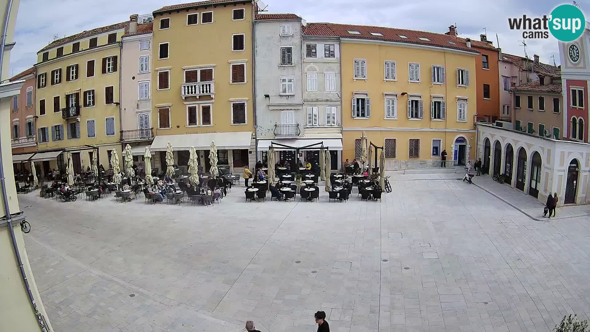 Spletna kamera Rovinj Center – Glavni trg