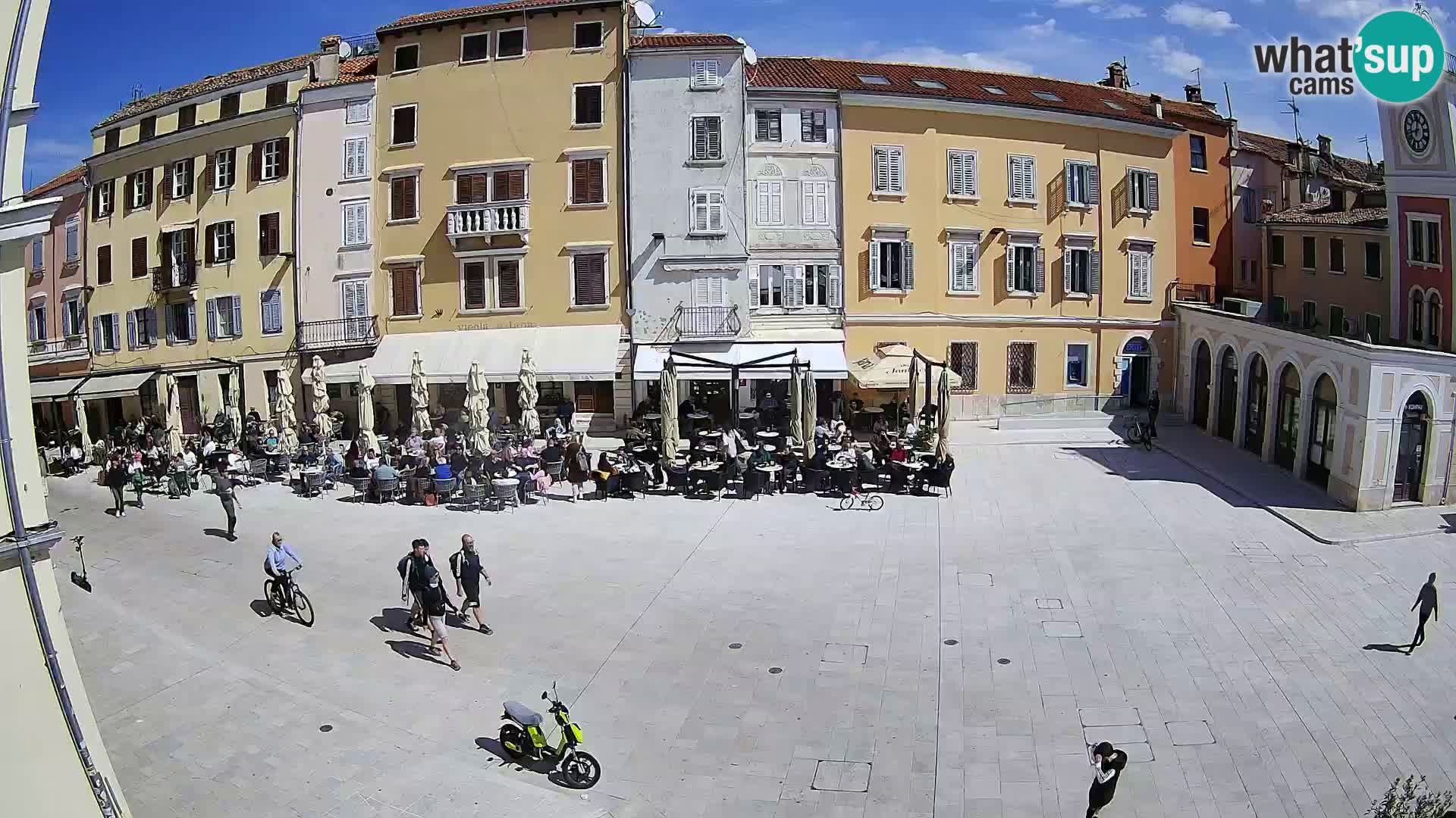 Spletna kamera Rovinj Center – Glavni trg