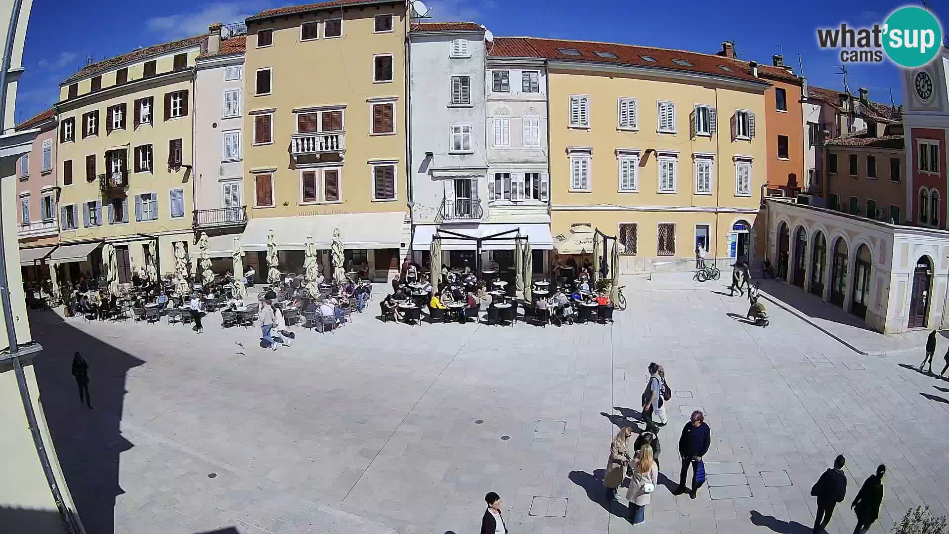 Spletna kamera Rovinj Center – Glavni trg