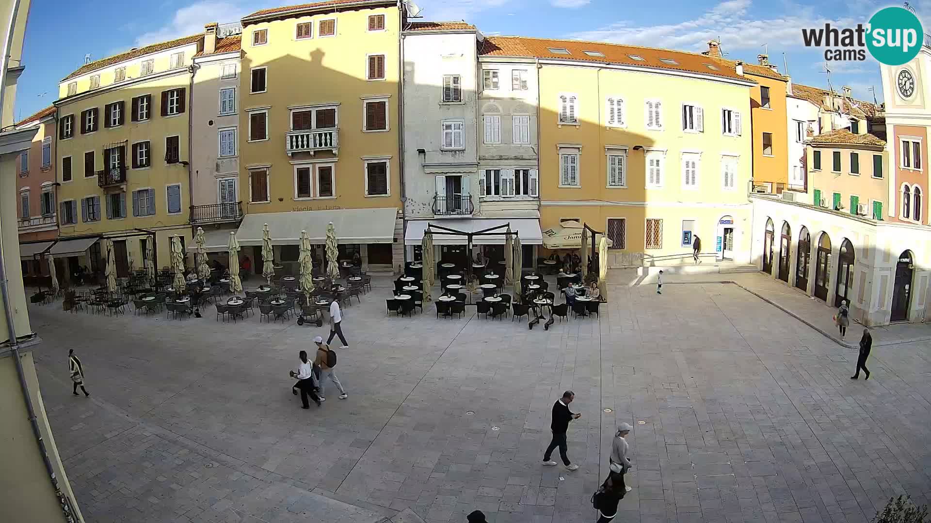 Spletna kamera Rovinj Center – Glavni trg